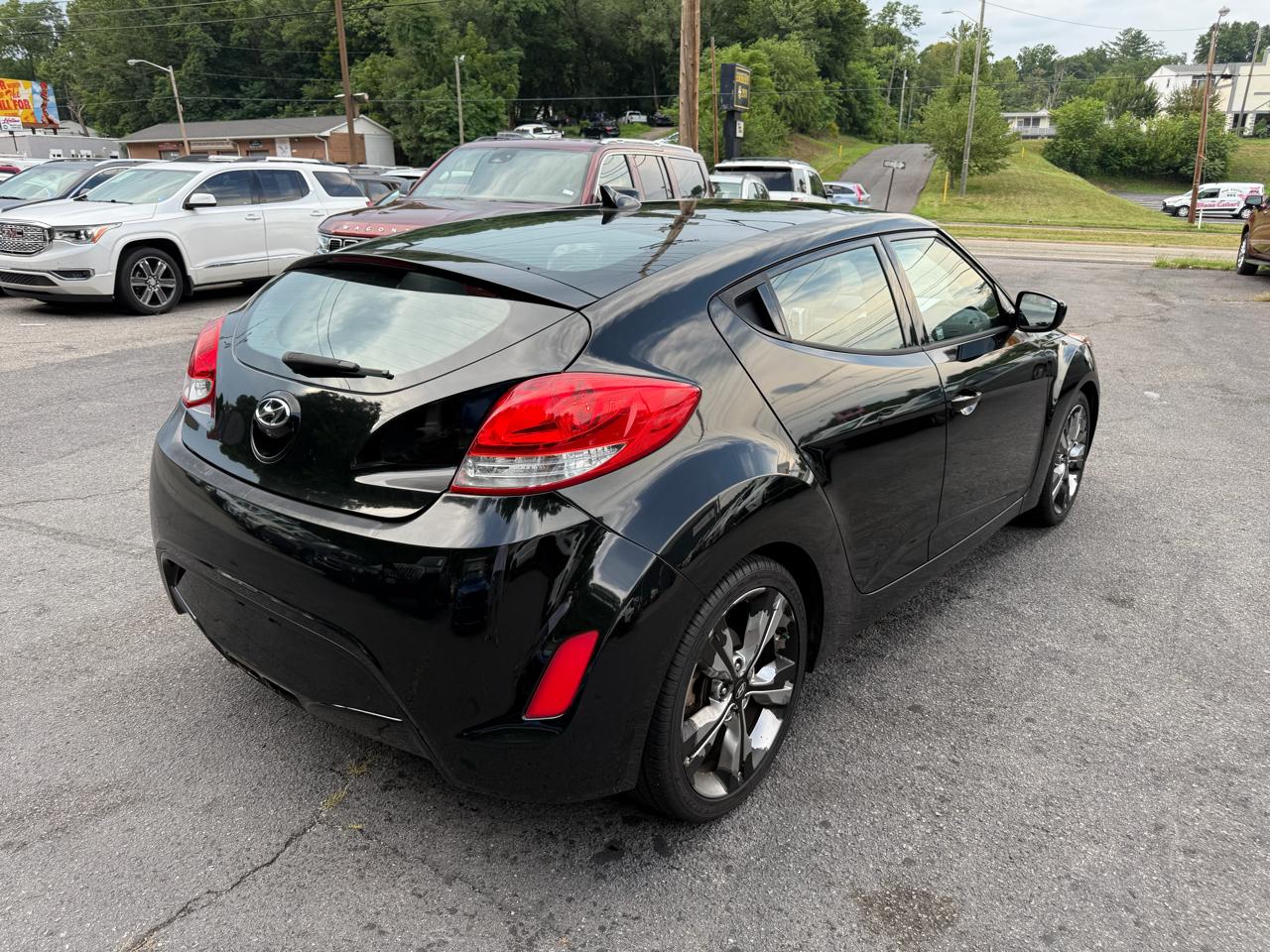 Hyundai Veloster 3dr Cpe Auto 2016