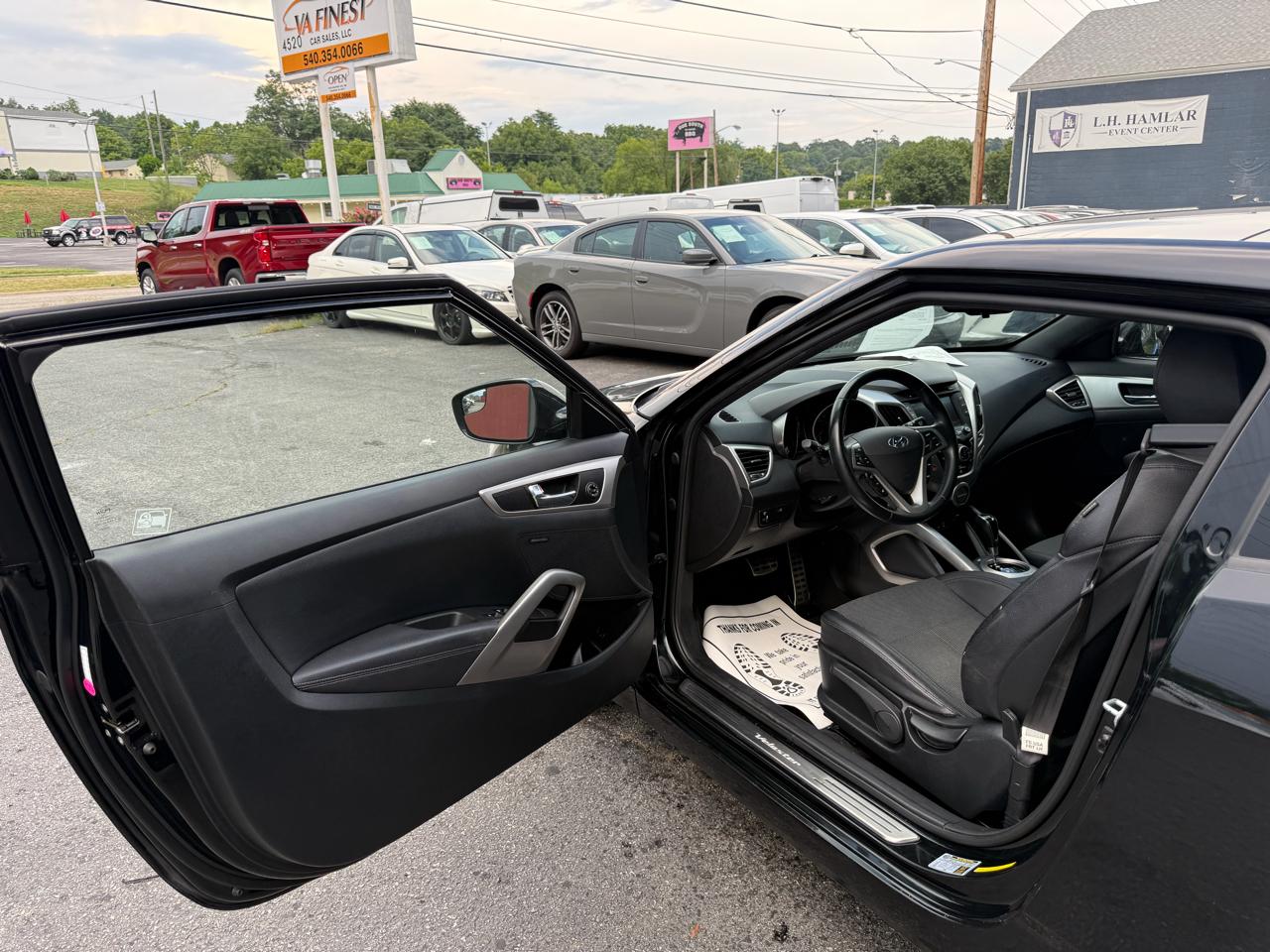 Hyundai Veloster 3dr Cpe Auto 2016