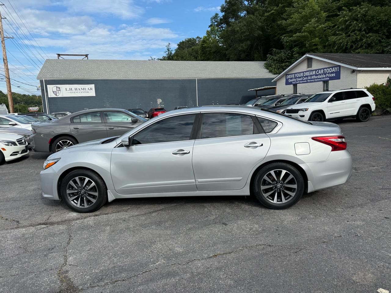 Nissan Altima 4dr Sdn I4 2.5 SV 2016