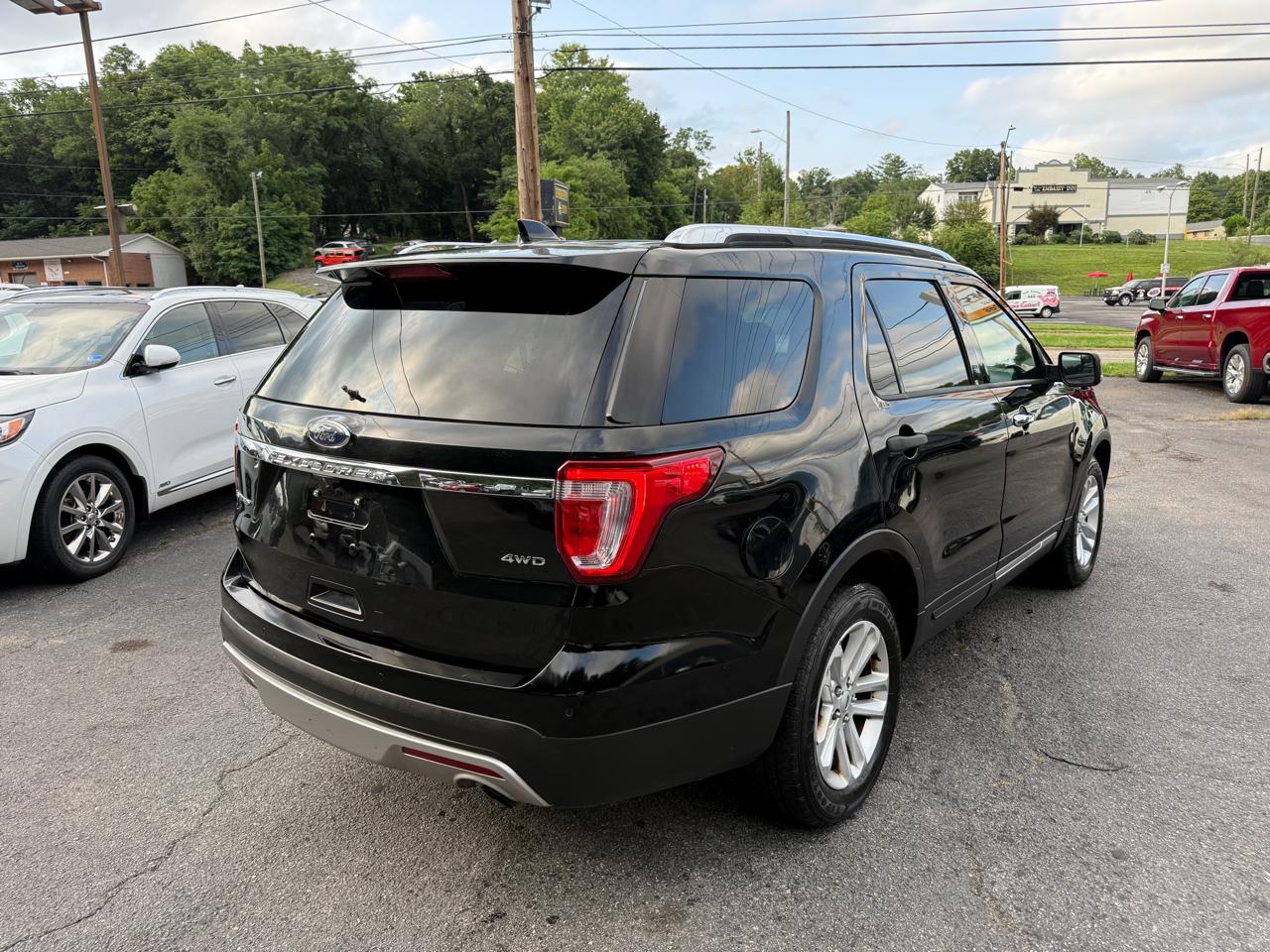 Ford Explorer 4WD 4dr Limited 2016
