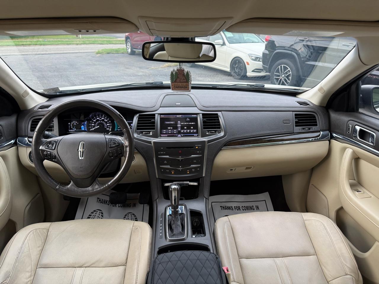 Lincoln MKS 4dr Sdn 3.7L FWD 2013