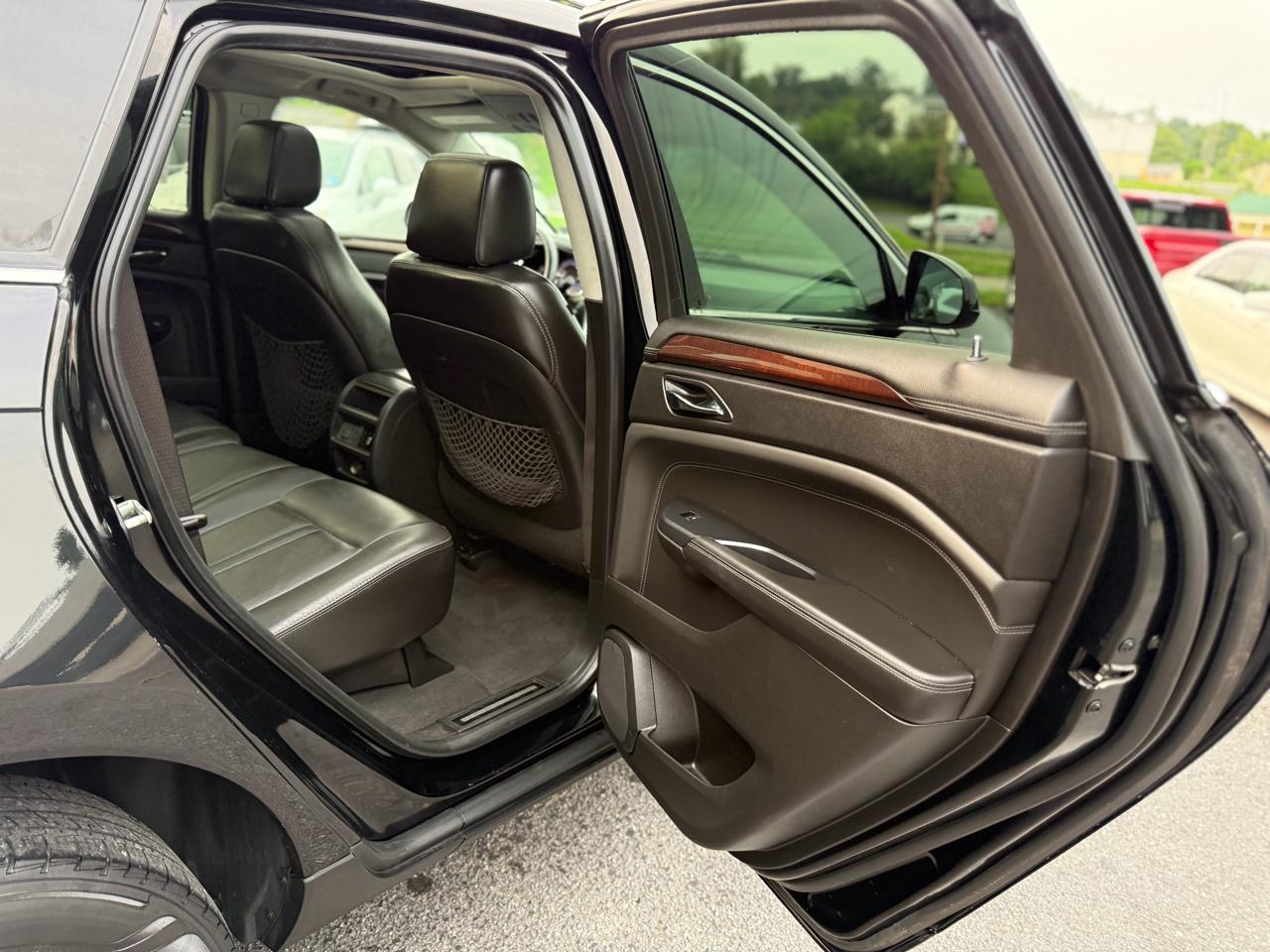 Cadillac SRX FWD 4dr Luxury Collection 2014