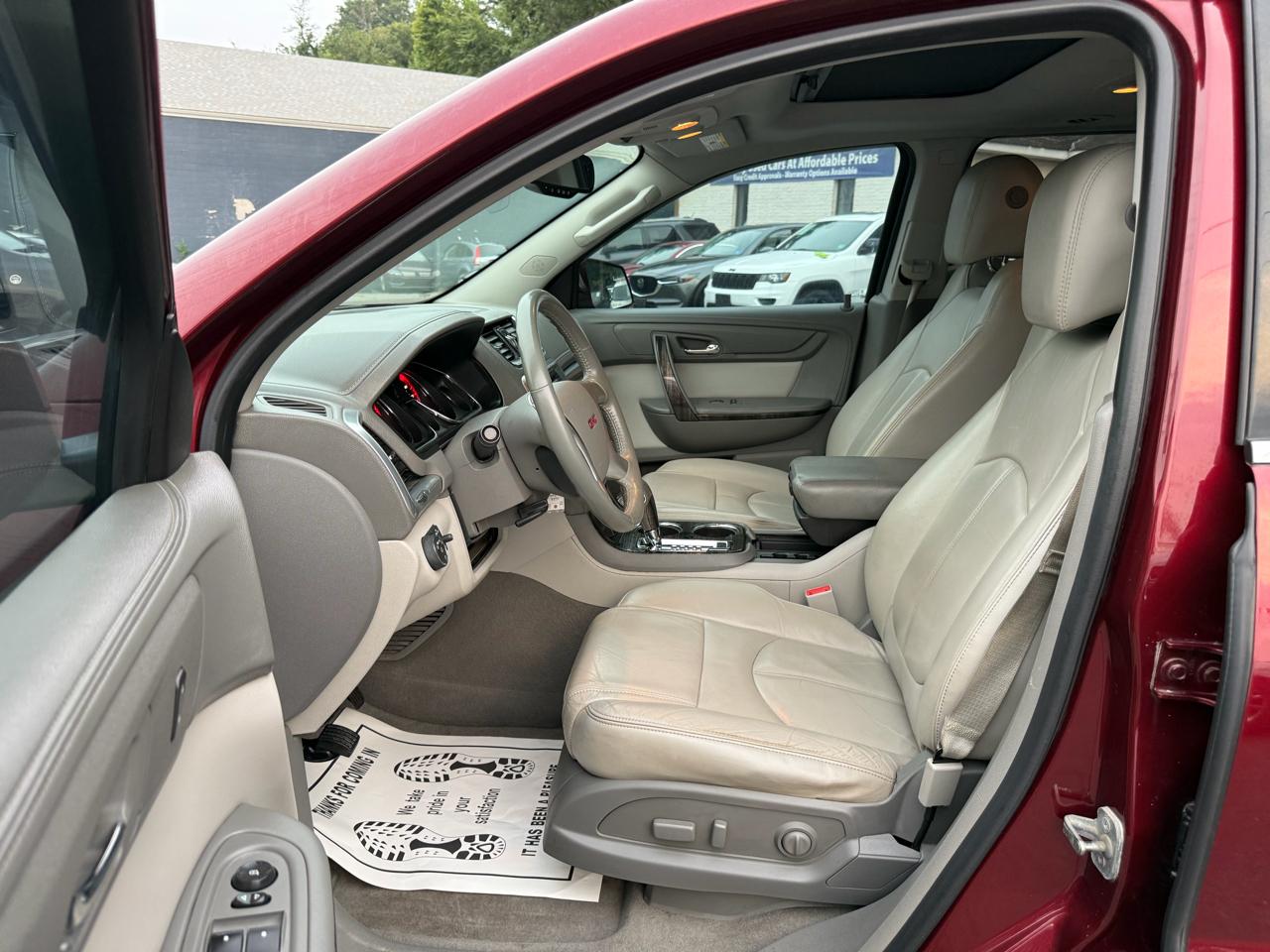 GMC Acadia FWD 4dr SLT w/SLT-1 2015