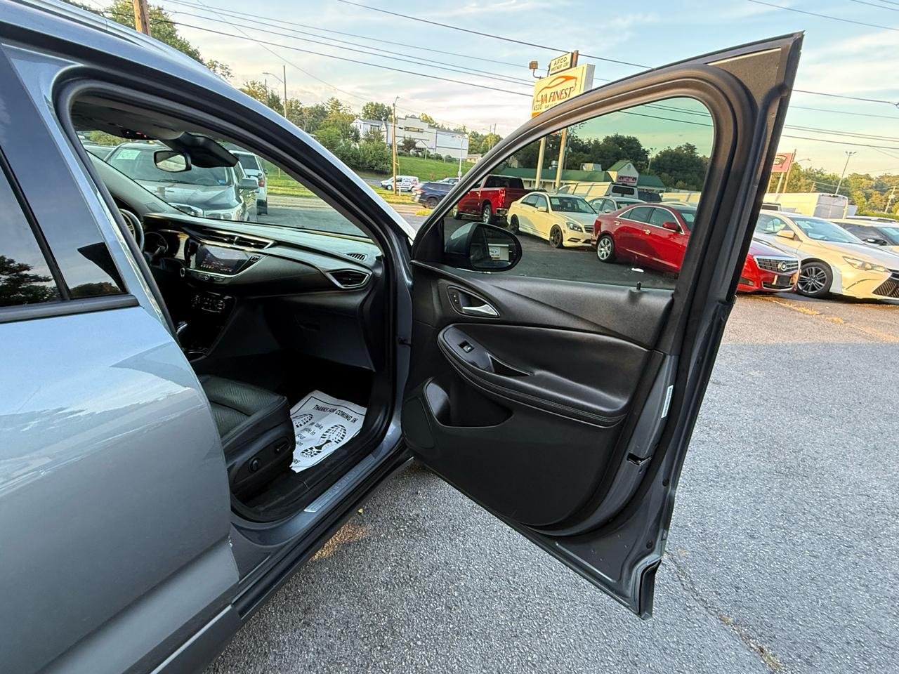 Buick Encore GX FWD 4dr Essence 2021