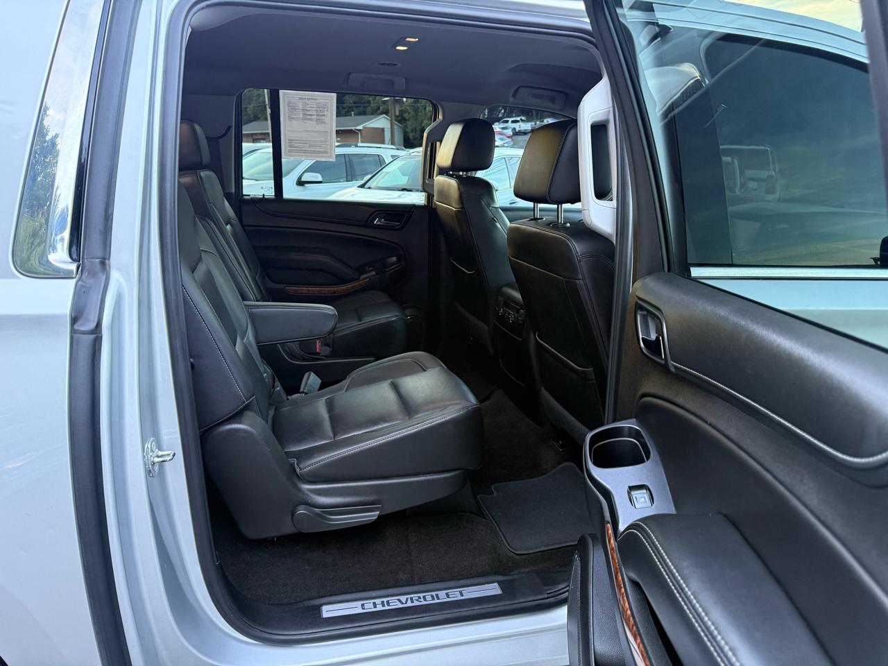 Chevrolet Suburban 2WD 4dr 1500 Premier 2018