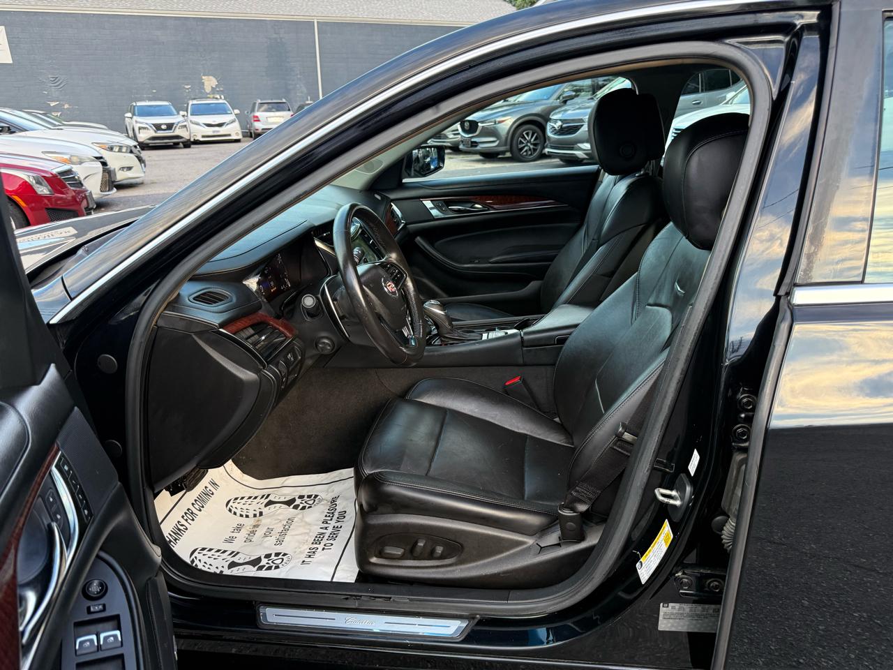 Cadillac CTS Sedan 4dr Sdn 2.0L Turbo Luxury RWD 2014