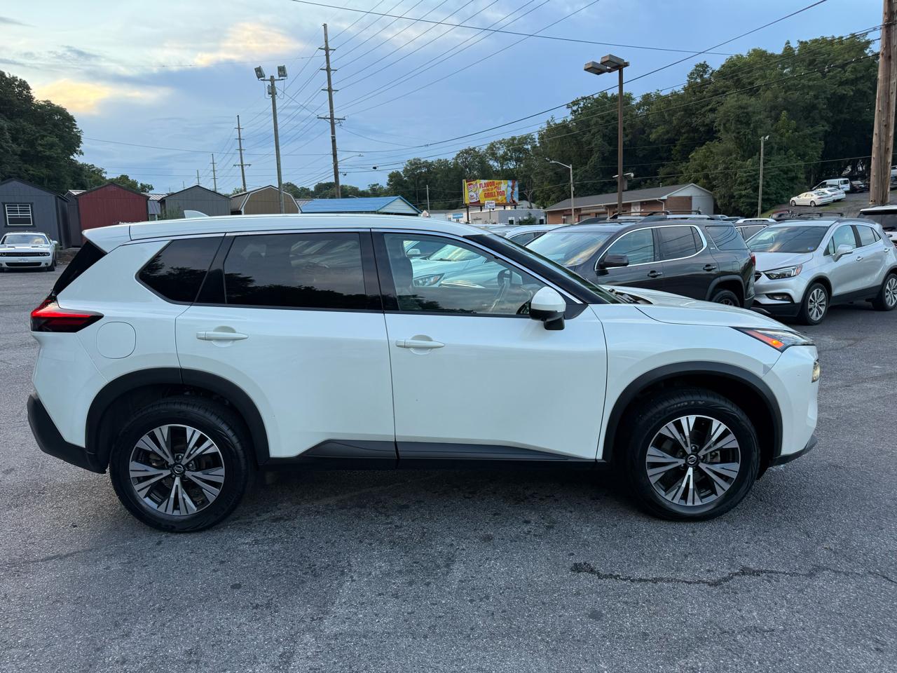 Nissan Rogue AWD SV 2021