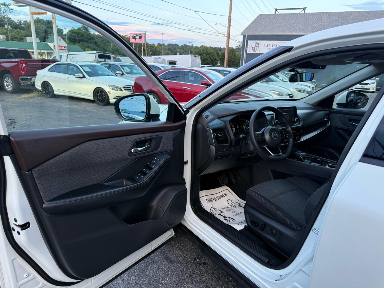 Nissan Rogue AWD SV 2021