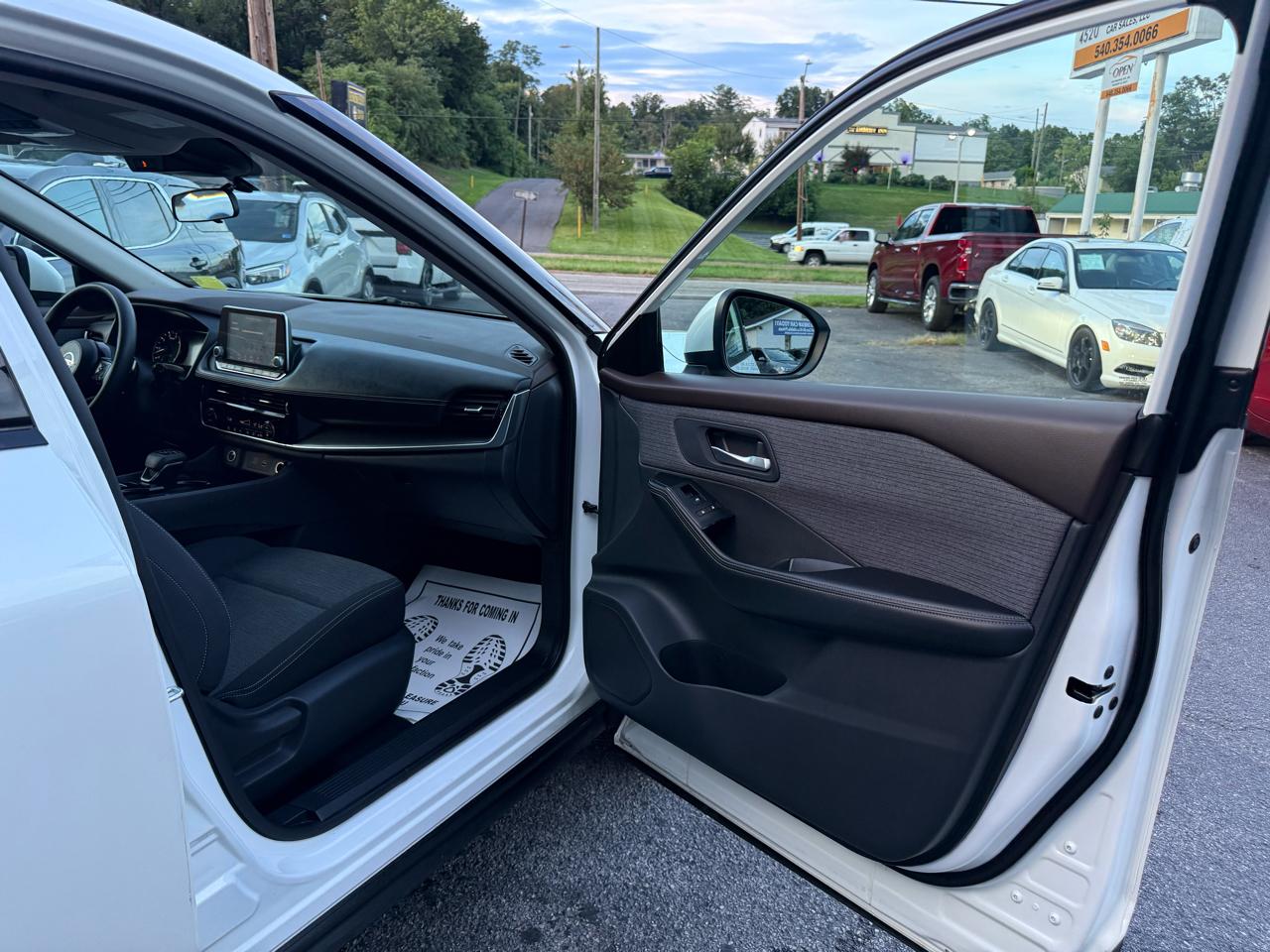 Nissan Rogue AWD SV 2021
