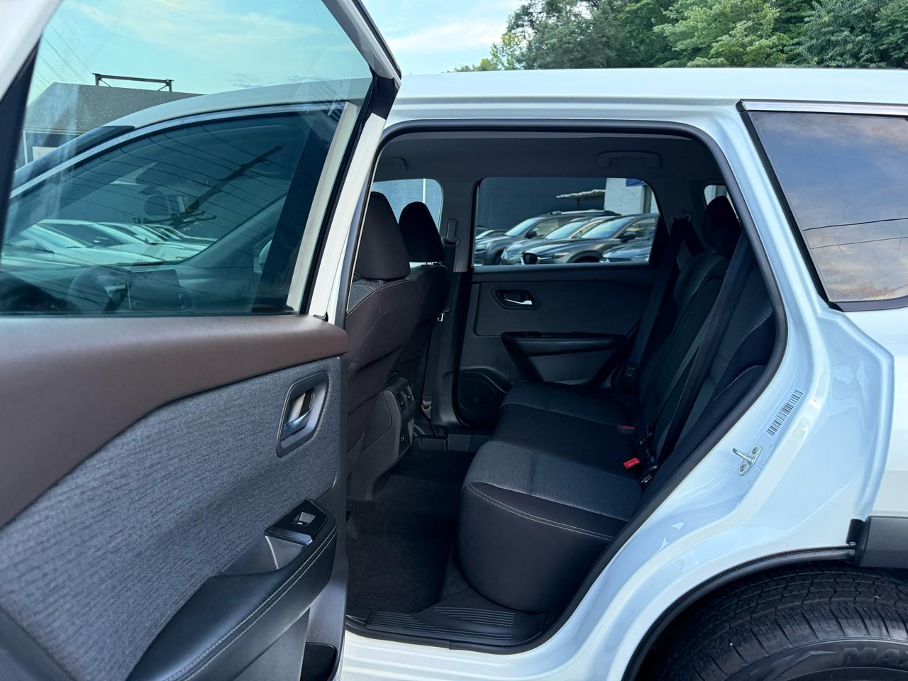 Nissan Rogue AWD SV 2021