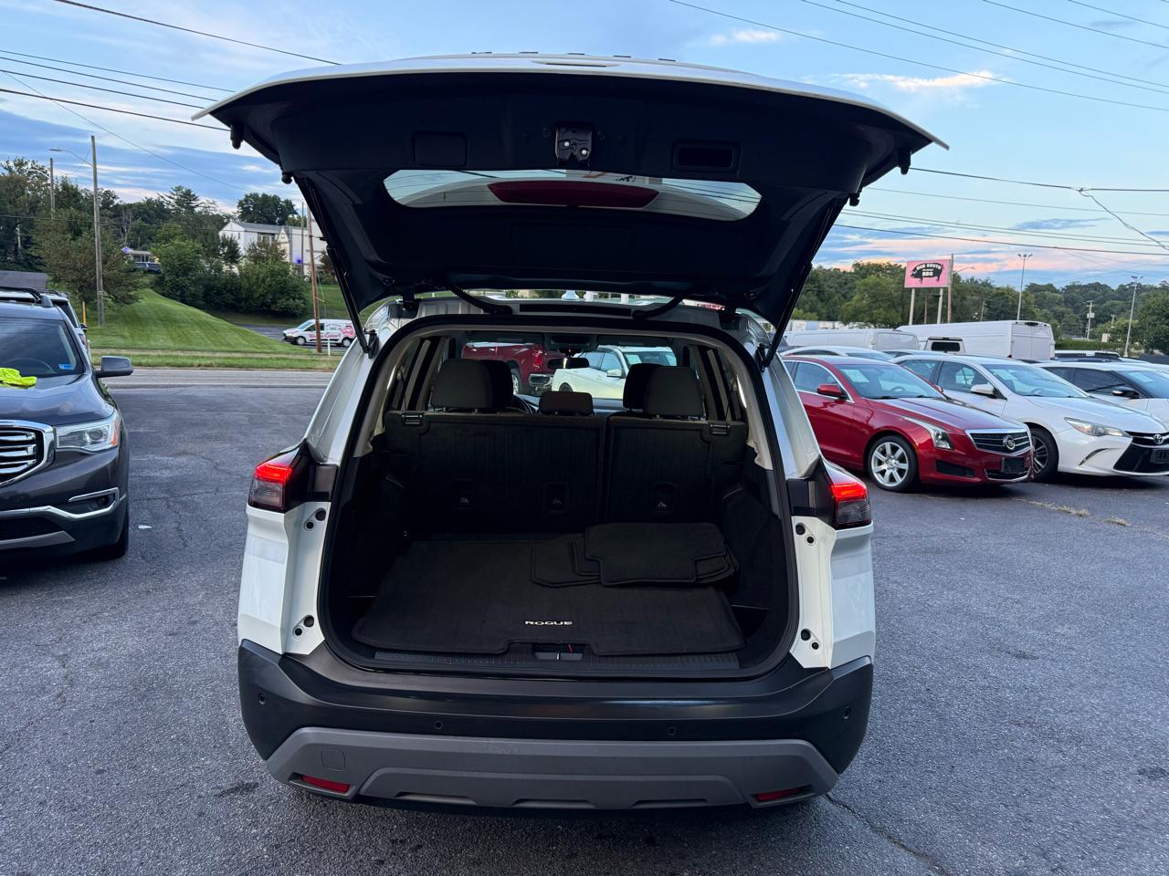 Nissan Rogue AWD SV 2021