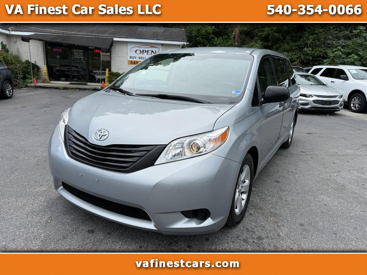 Toyota Sienna 5dr 7-Pass Van L FWD (Natl) 2015