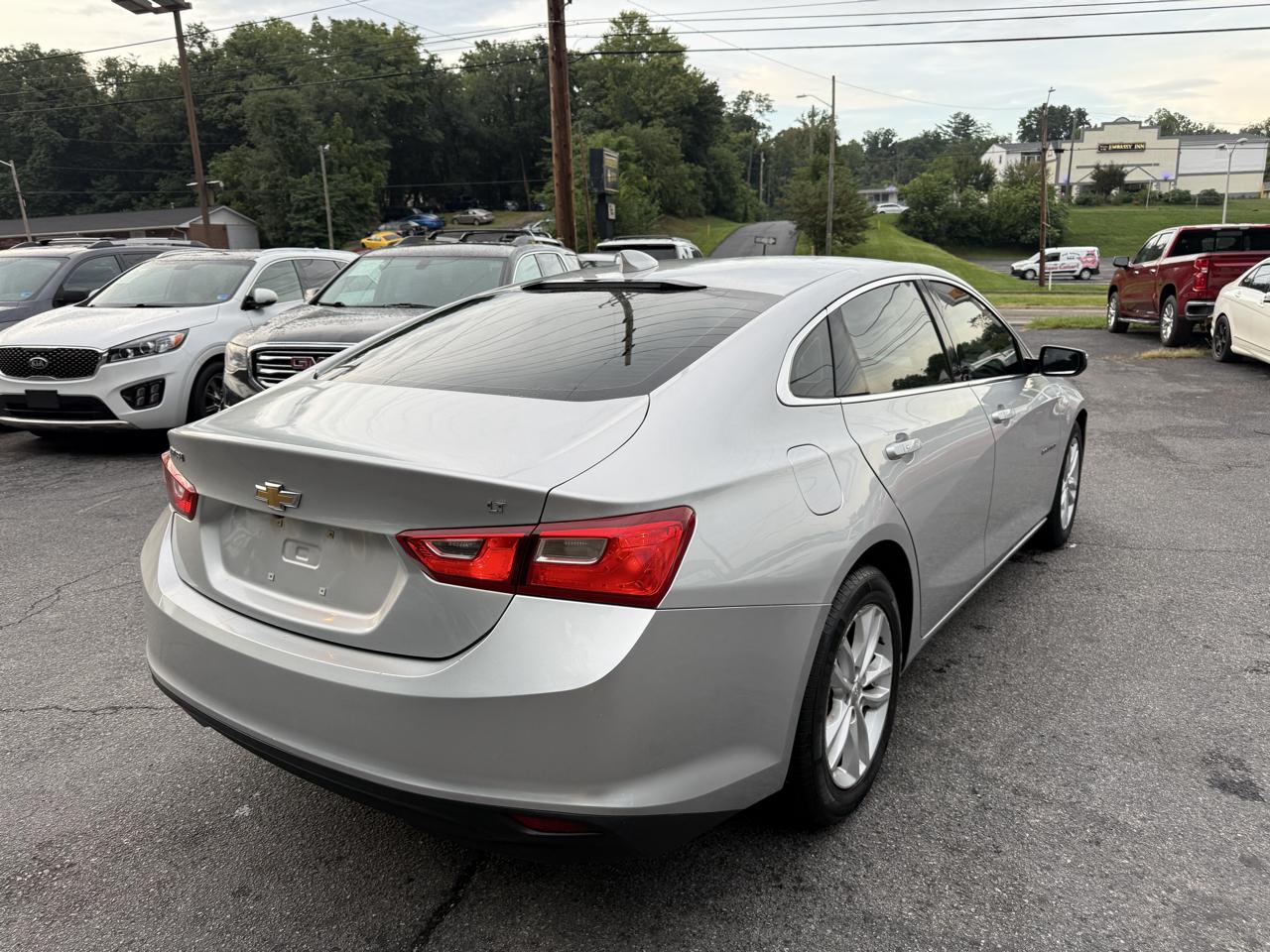 Chevrolet Malibu 4dr Sdn LT w/1LT 2018
