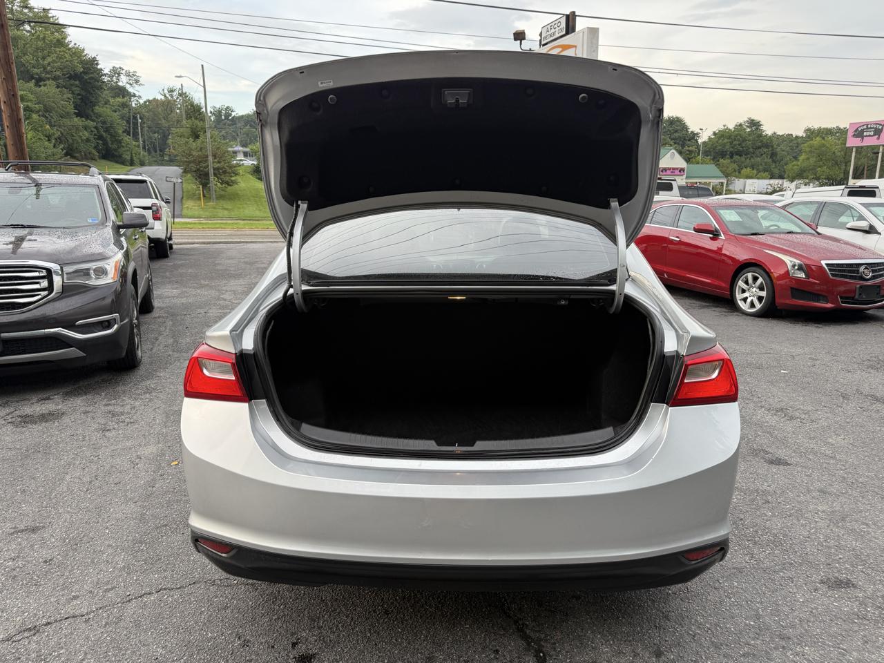 Chevrolet Malibu 4dr Sdn LT w/1LT 2018