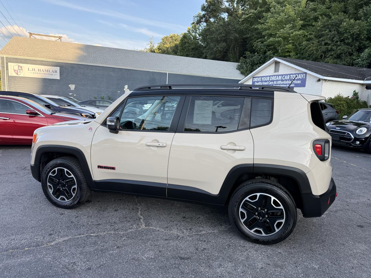 Jeep Renegade 4WD 4dr Trailhawk 2016