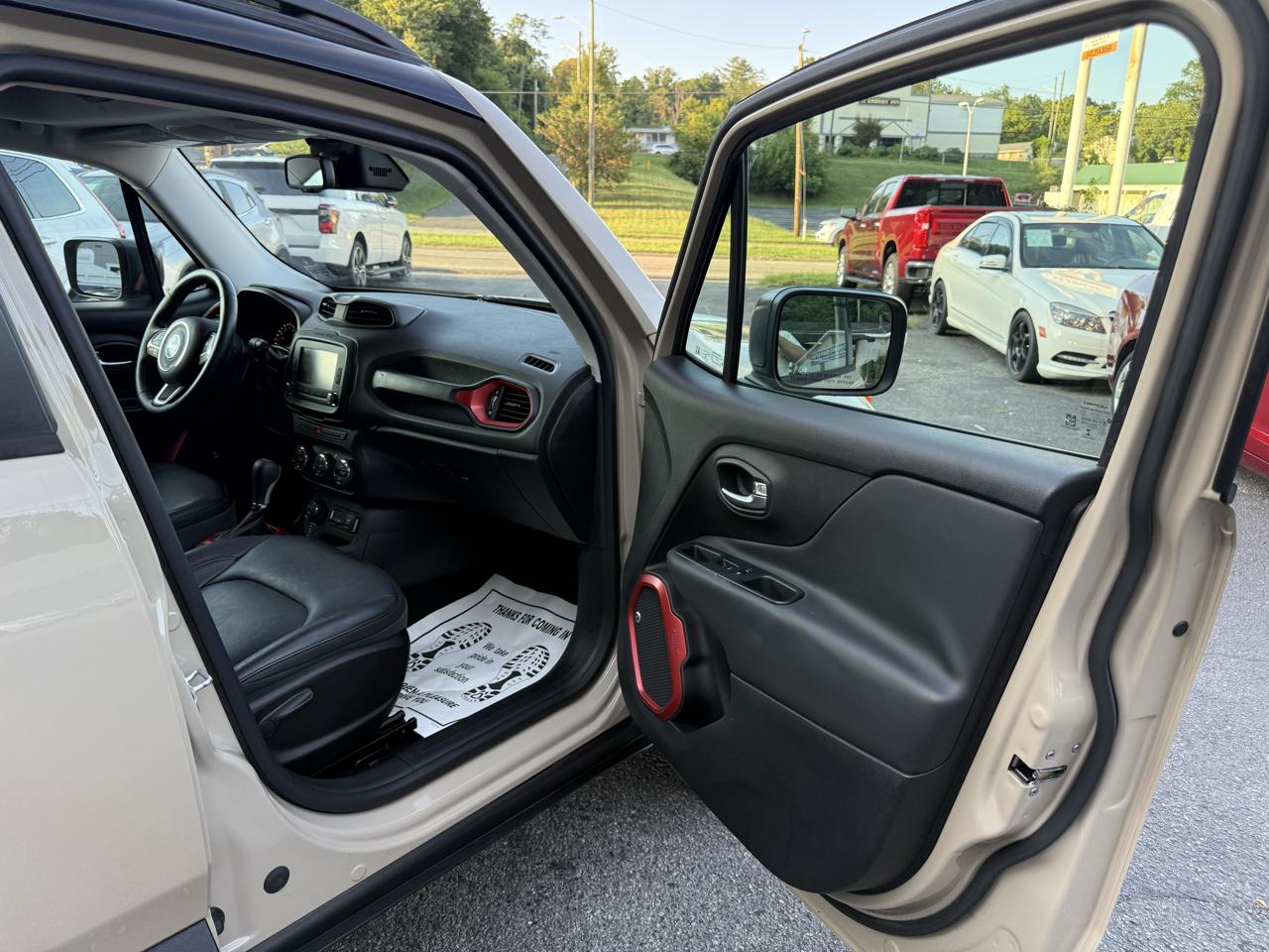 Jeep Renegade 4WD 4dr Trailhawk 2016