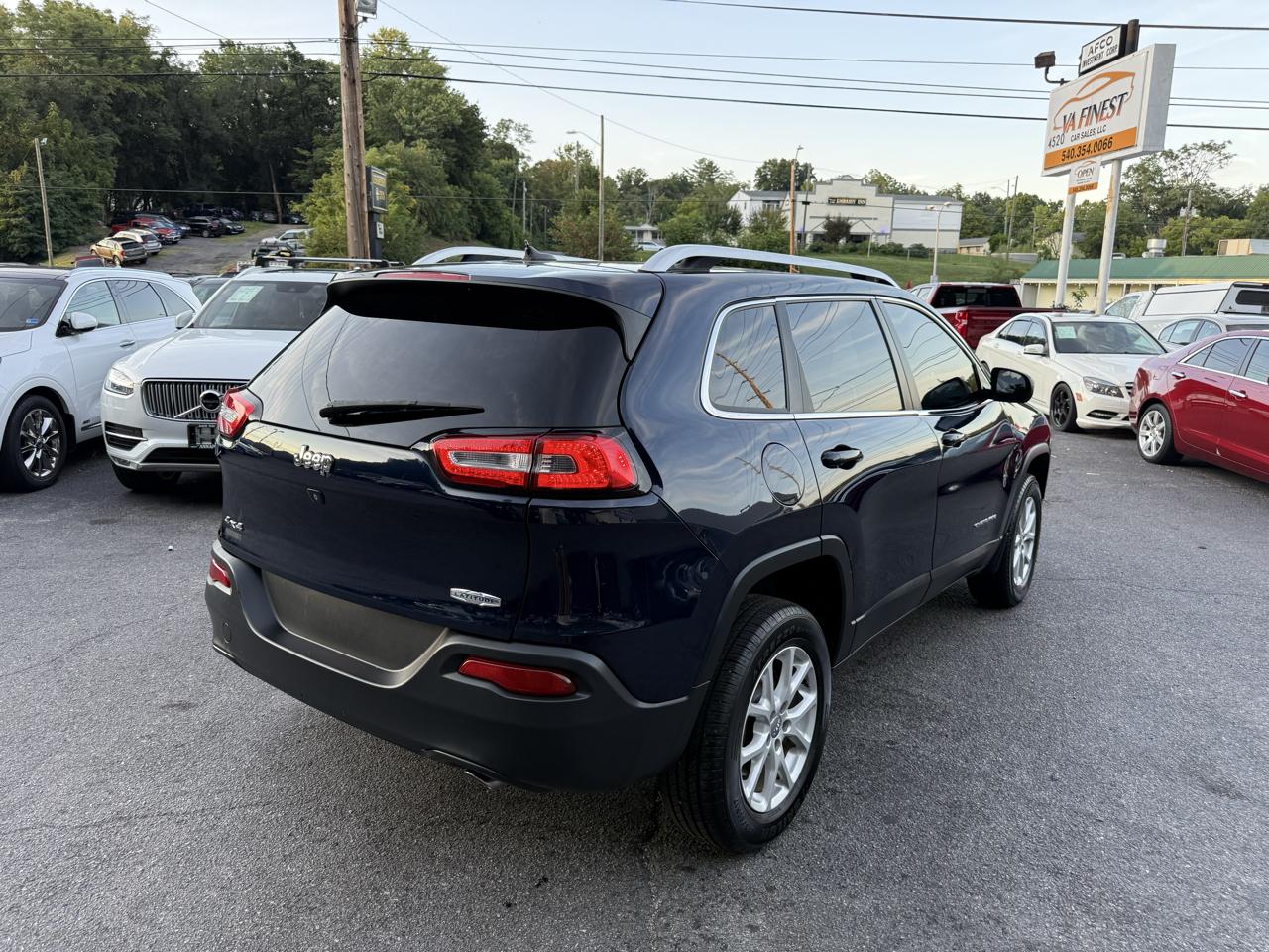Jeep Cherokee 4WD 4dr Latitude 2014
