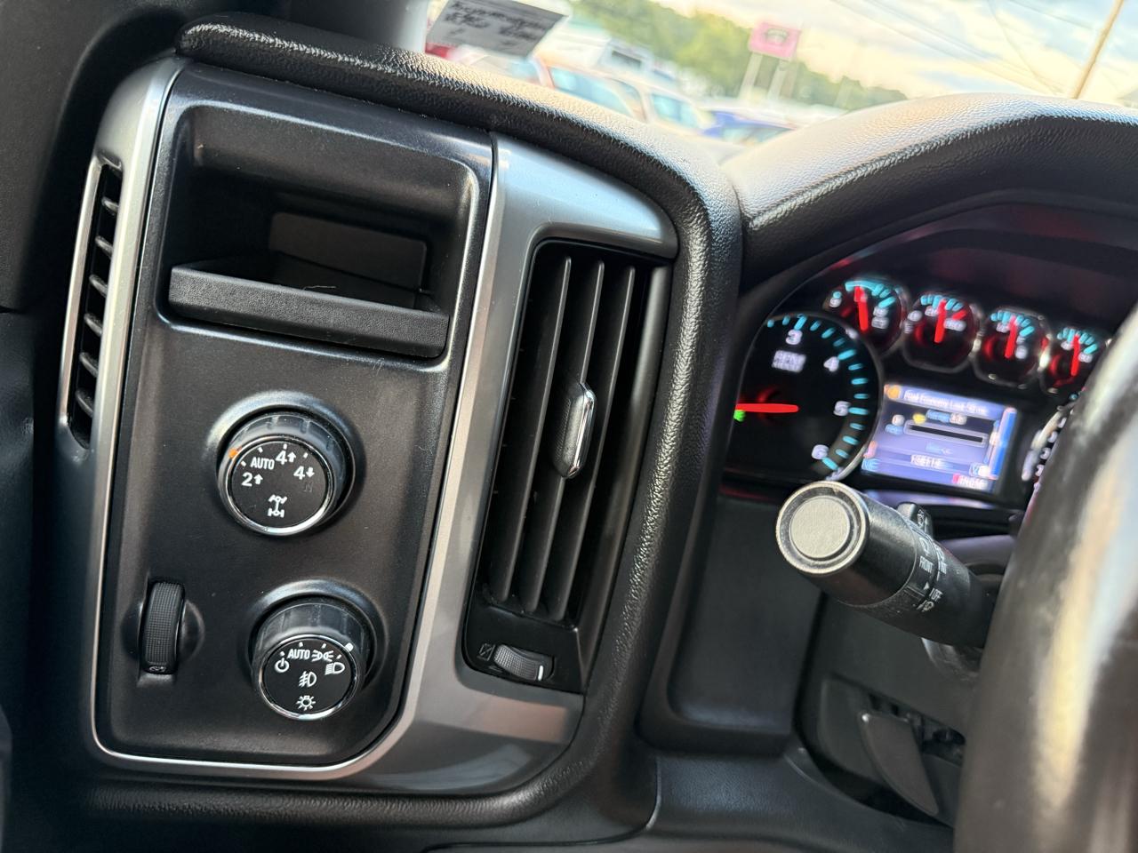 Chevrolet Silverado 1500 4WD Double Cab 143.5" LT w/1LT 2014
