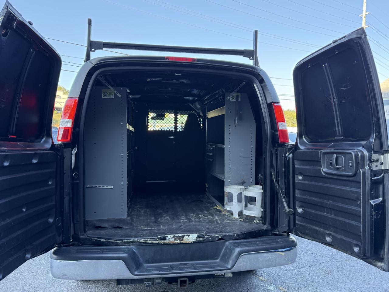 Chevrolet Express Cargo Van RWD 2500 135" 2022