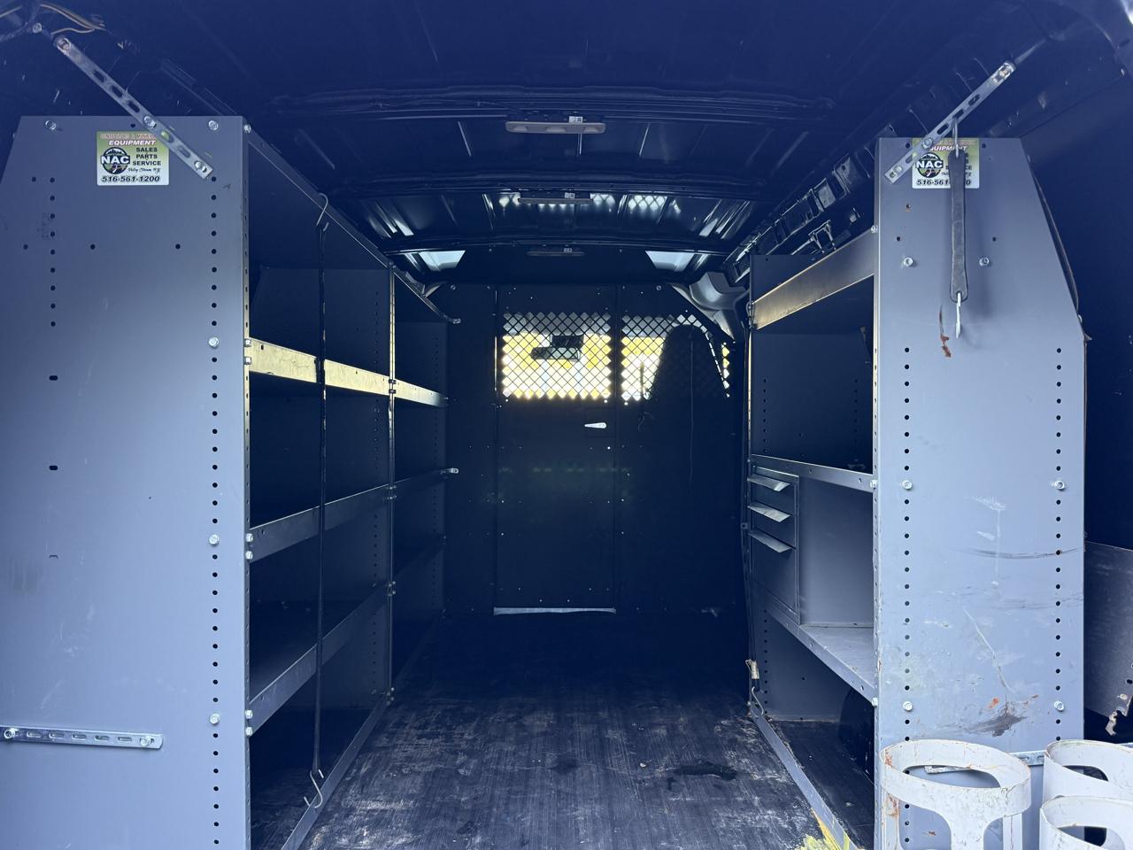 Chevrolet Express Cargo Van RWD 2500 135" 2022