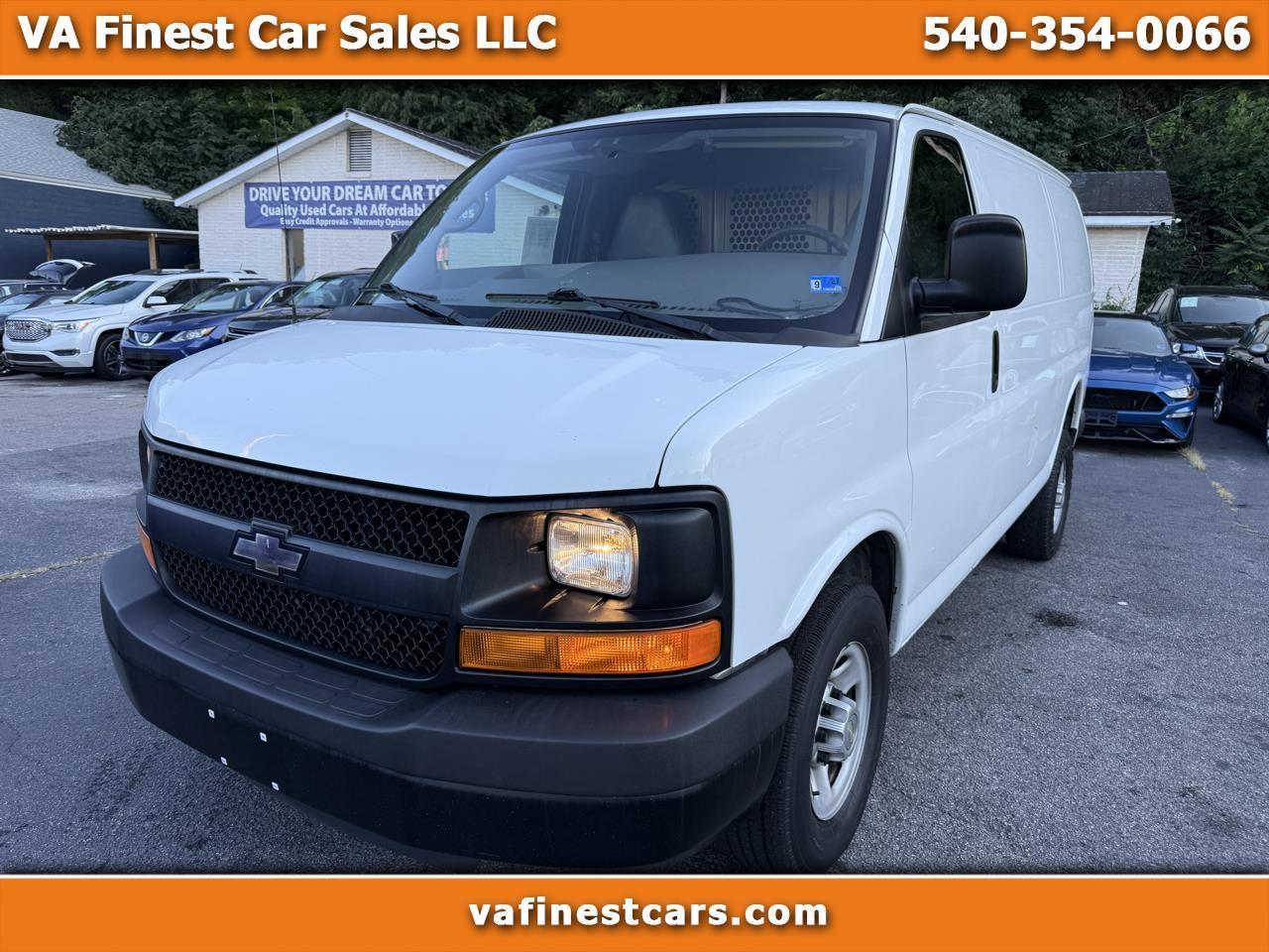Chevrolet Express Cargo Van RWD 2500 135" 2014