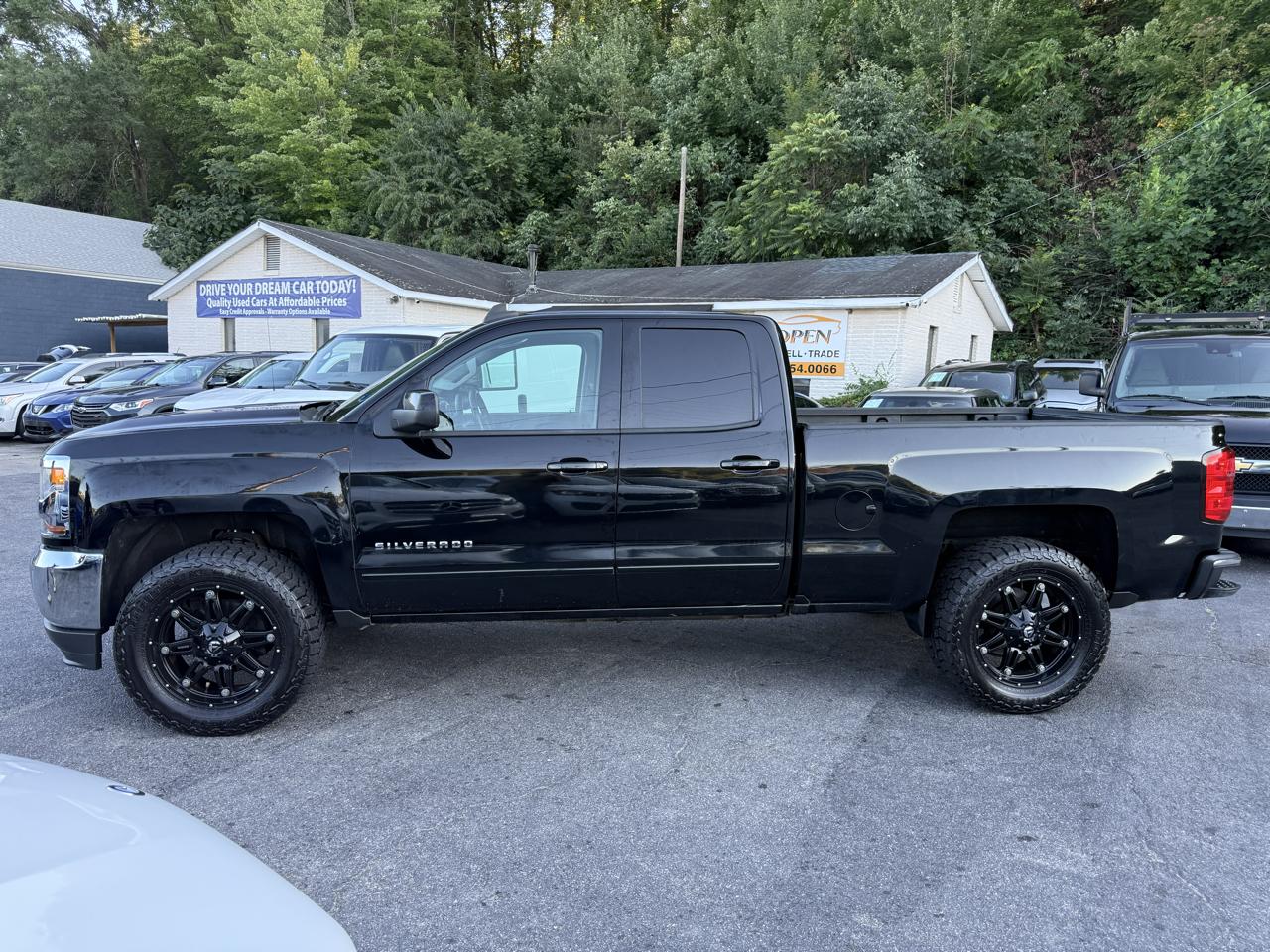 Chevrolet Silverado 1500 4WD Double Cab 143.5" LT w/1LT 2016
