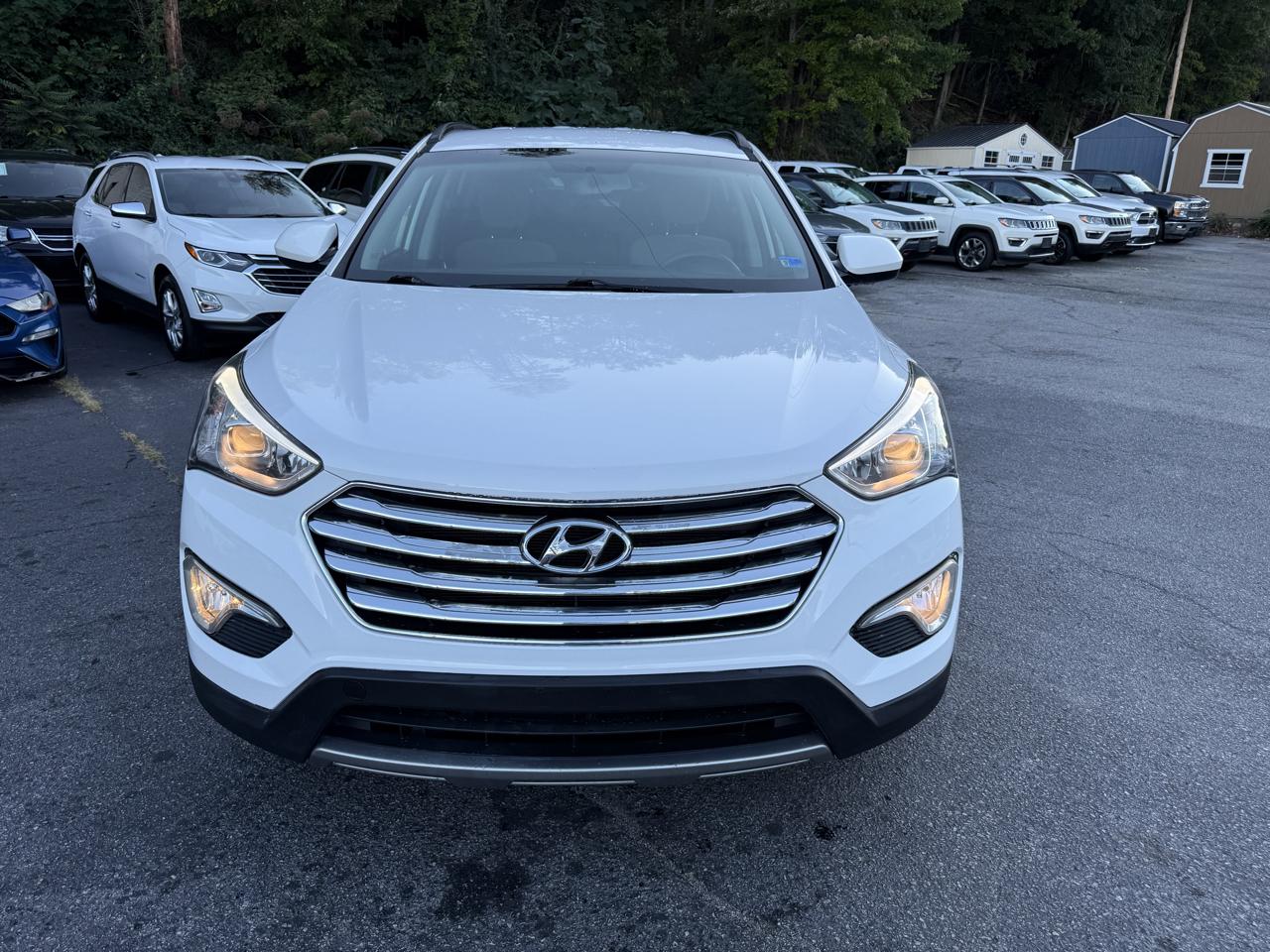 Hyundai Santa Fe FWD 4dr GLS 2015