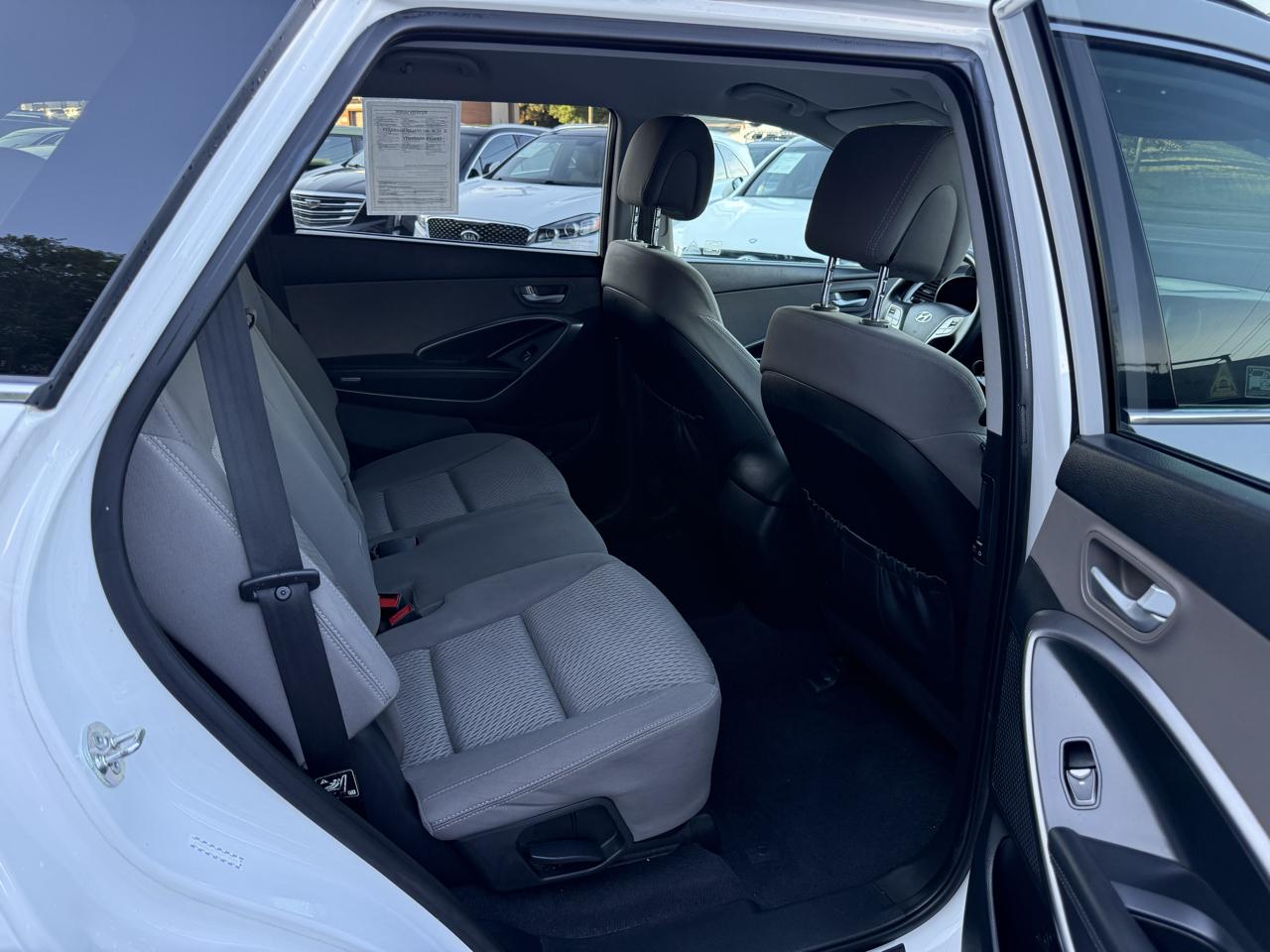 Hyundai Santa Fe FWD 4dr GLS 2015