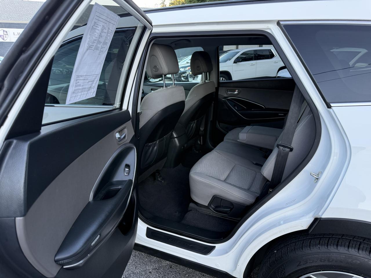 Hyundai Santa Fe FWD 4dr GLS 2015