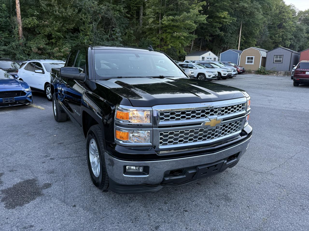 Chevrolet Silverado 1500 4WD Double Cab 143.5" LT w/1LT 2015