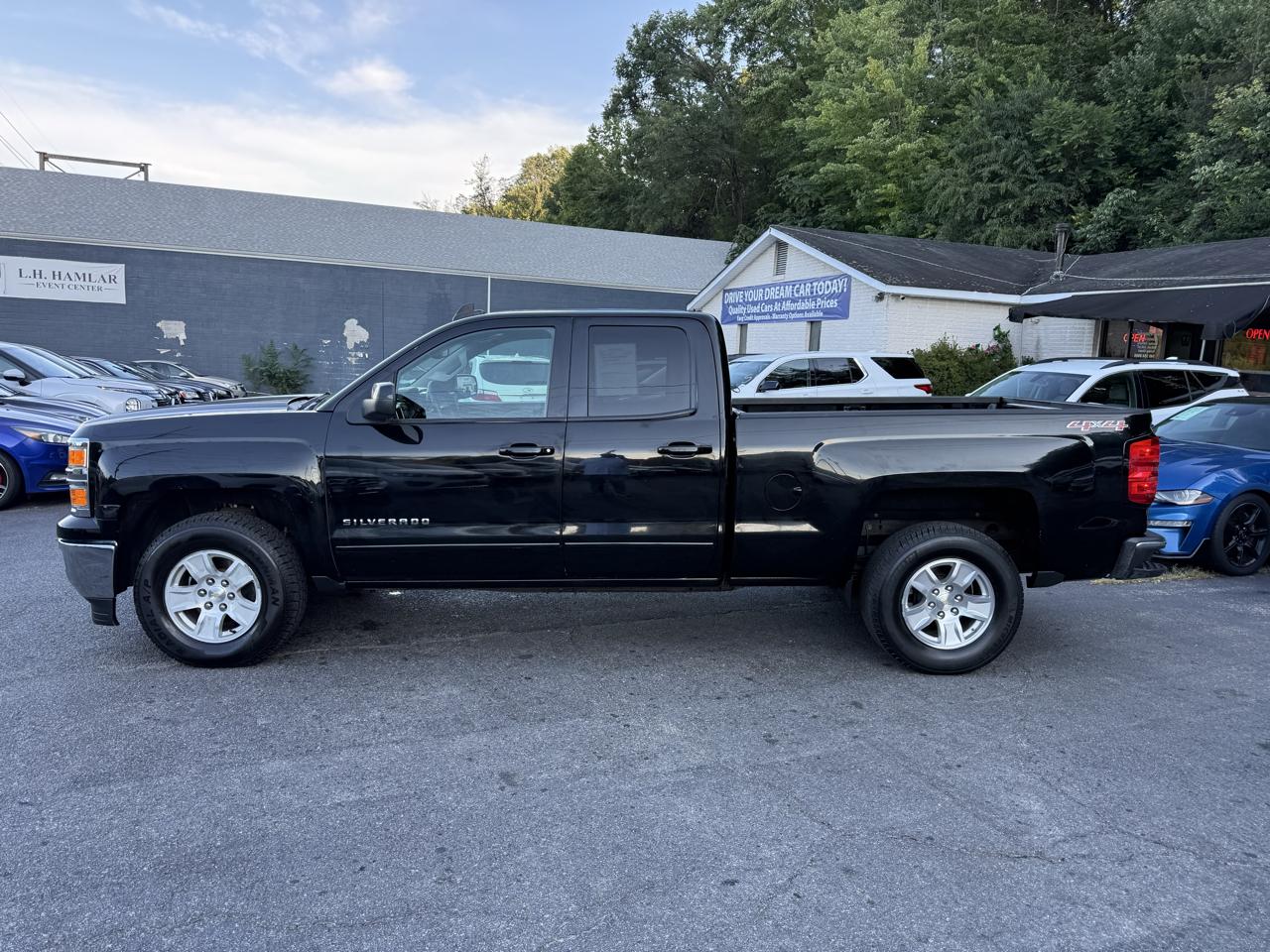 Chevrolet Silverado 1500 4WD Double Cab 143.5" LT w/1LT 2015