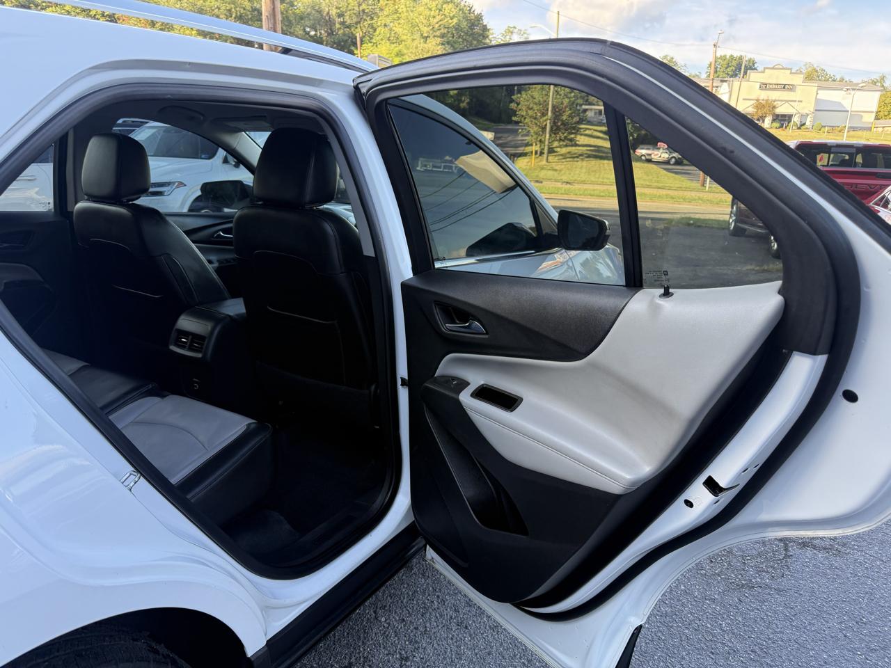 Chevrolet Equinox AWD 4dr Premier 2021