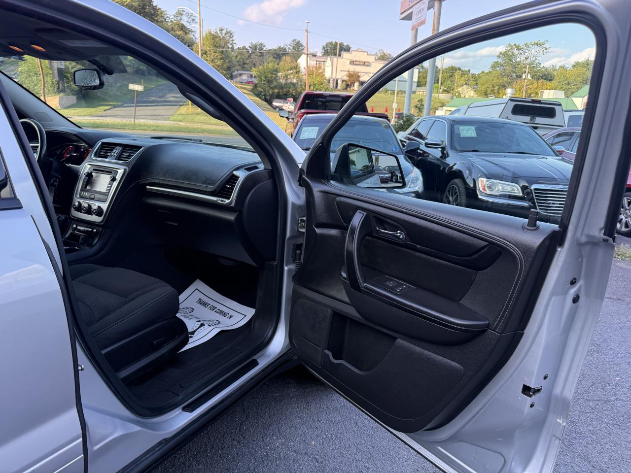 GMC Acadia FWD 4dr SLE w/SLE-2 2015