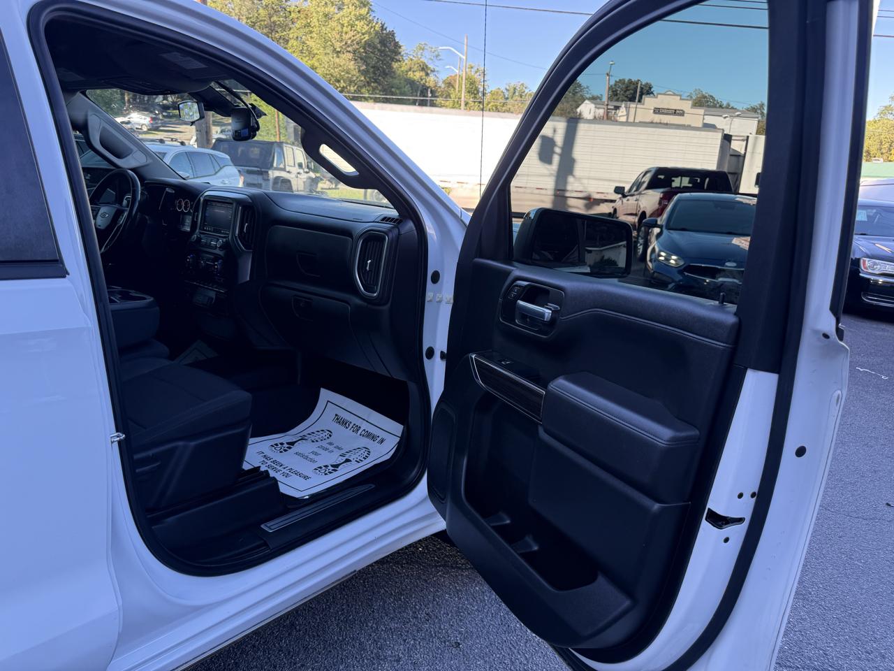 Chevrolet Silverado 1500 LTD 4WD Crew Cab 157" LT 2022