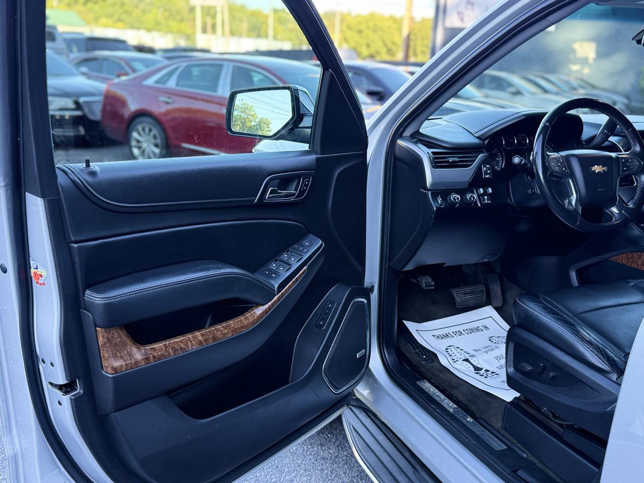 Chevrolet Suburban 4WD 4dr LTZ 2015