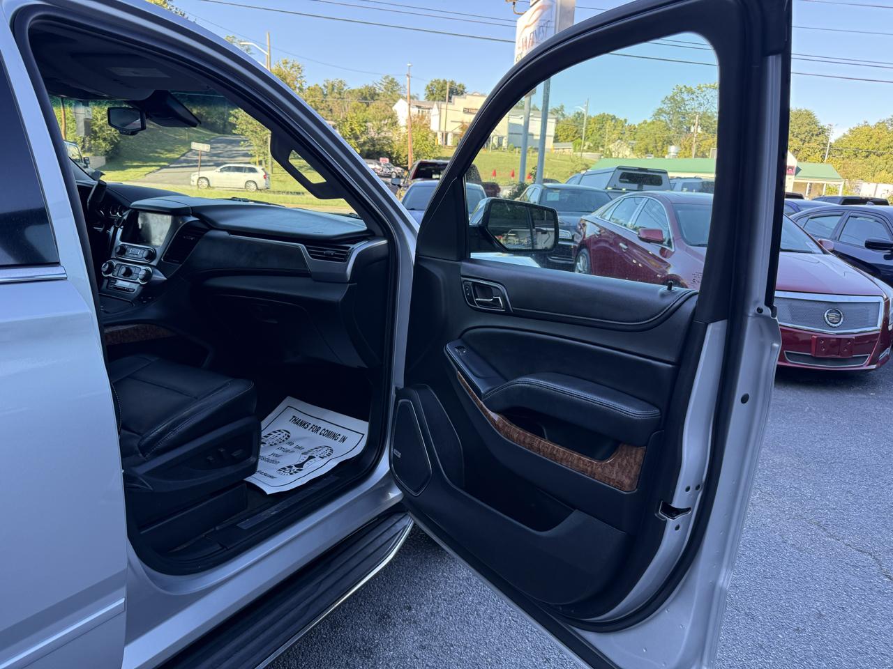 Chevrolet Suburban 4WD 4dr LTZ 2015