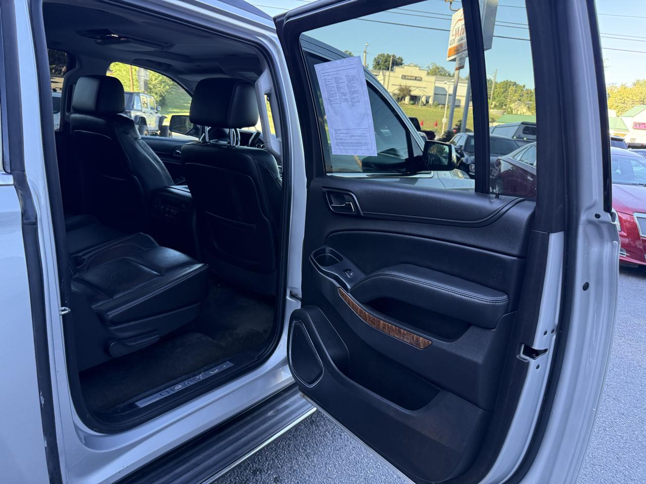 Chevrolet Suburban 4WD 4dr LTZ 2015