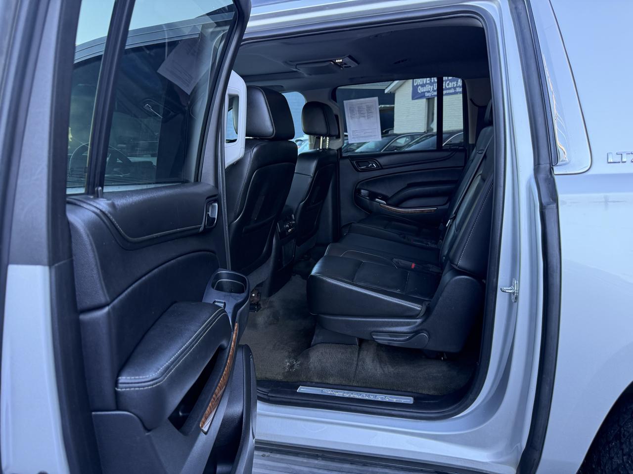 Chevrolet Suburban 4WD 4dr LTZ 2015