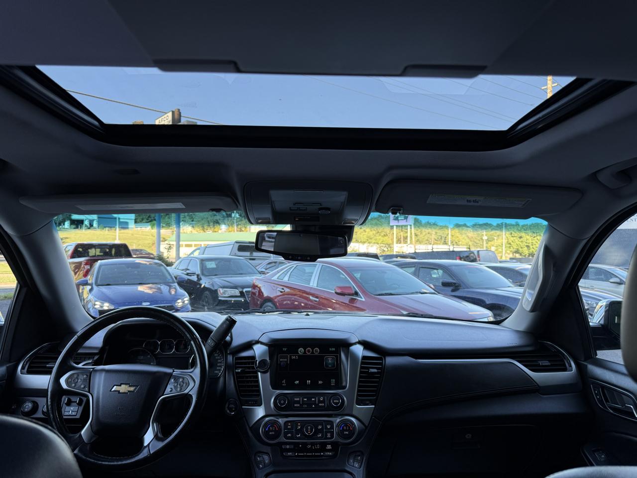Chevrolet Suburban 4WD 4dr LTZ 2015