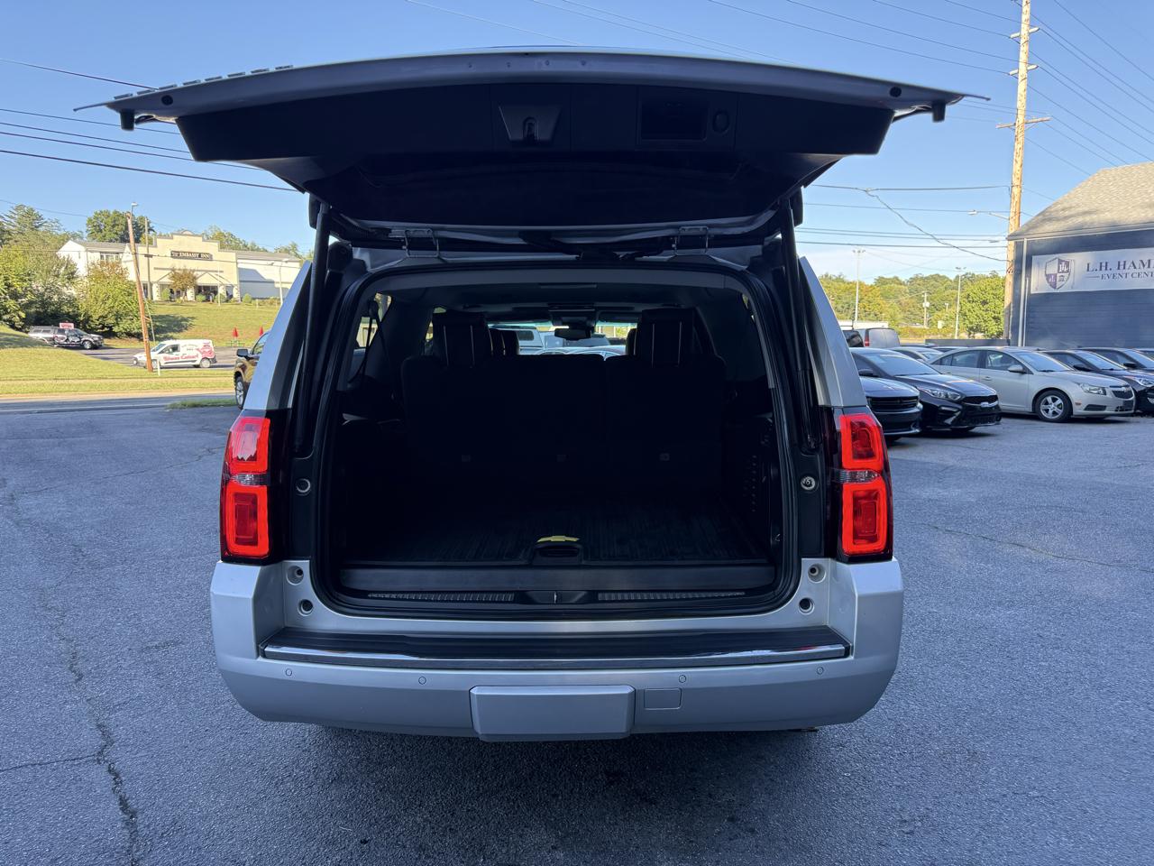 Chevrolet Suburban 4WD 4dr LTZ 2015