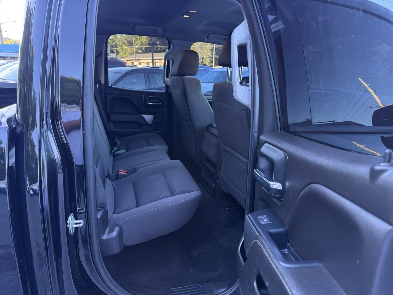 Chevrolet Silverado 1500 4WD Double Cab 143.5" LT w/1LT 2018