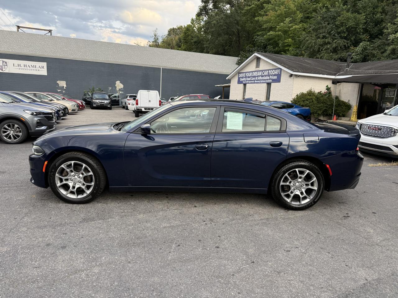 Dodge Charger 4dr Sdn SXT AWD 2016