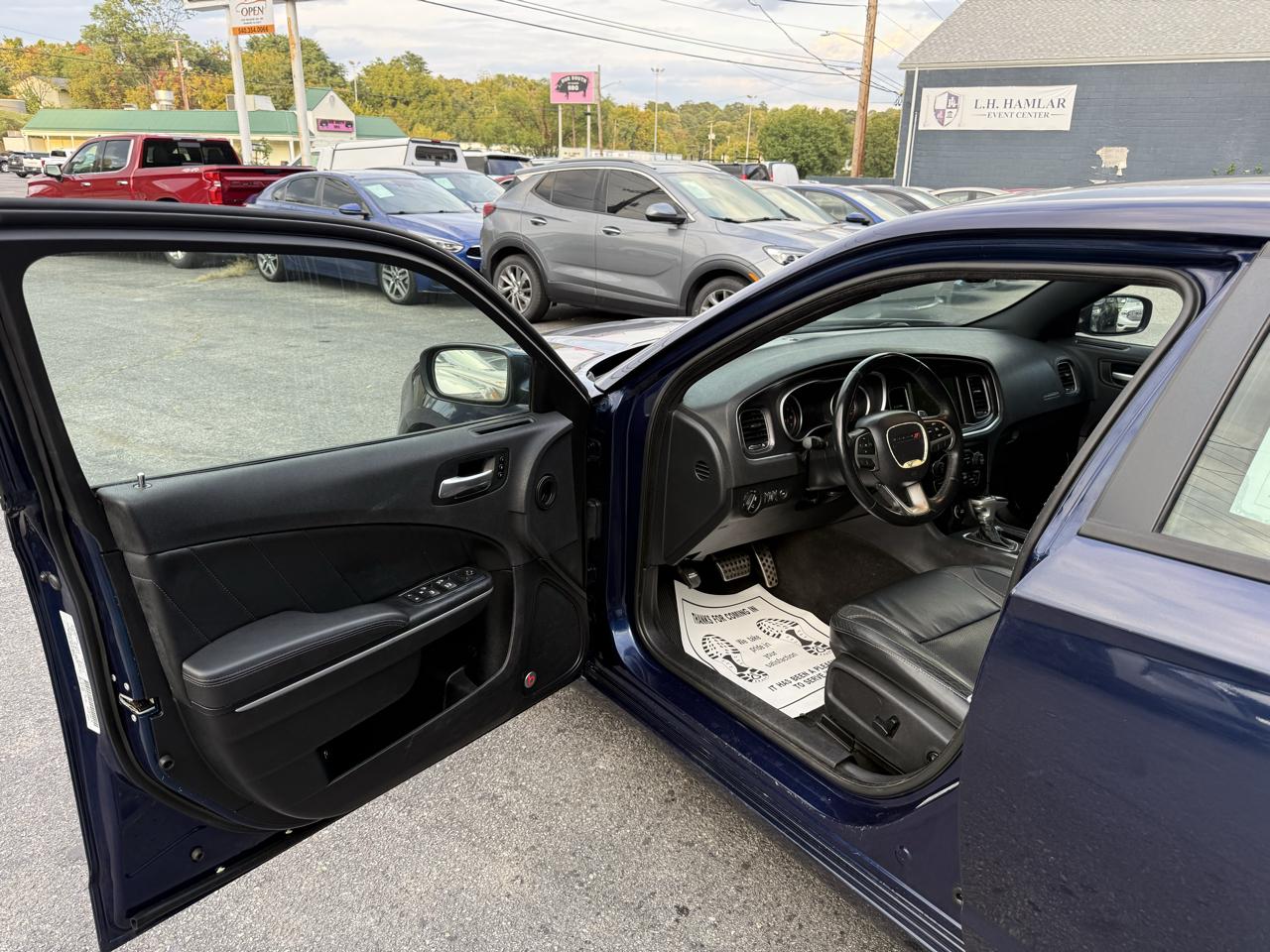 Dodge Charger 4dr Sdn SXT AWD 2016