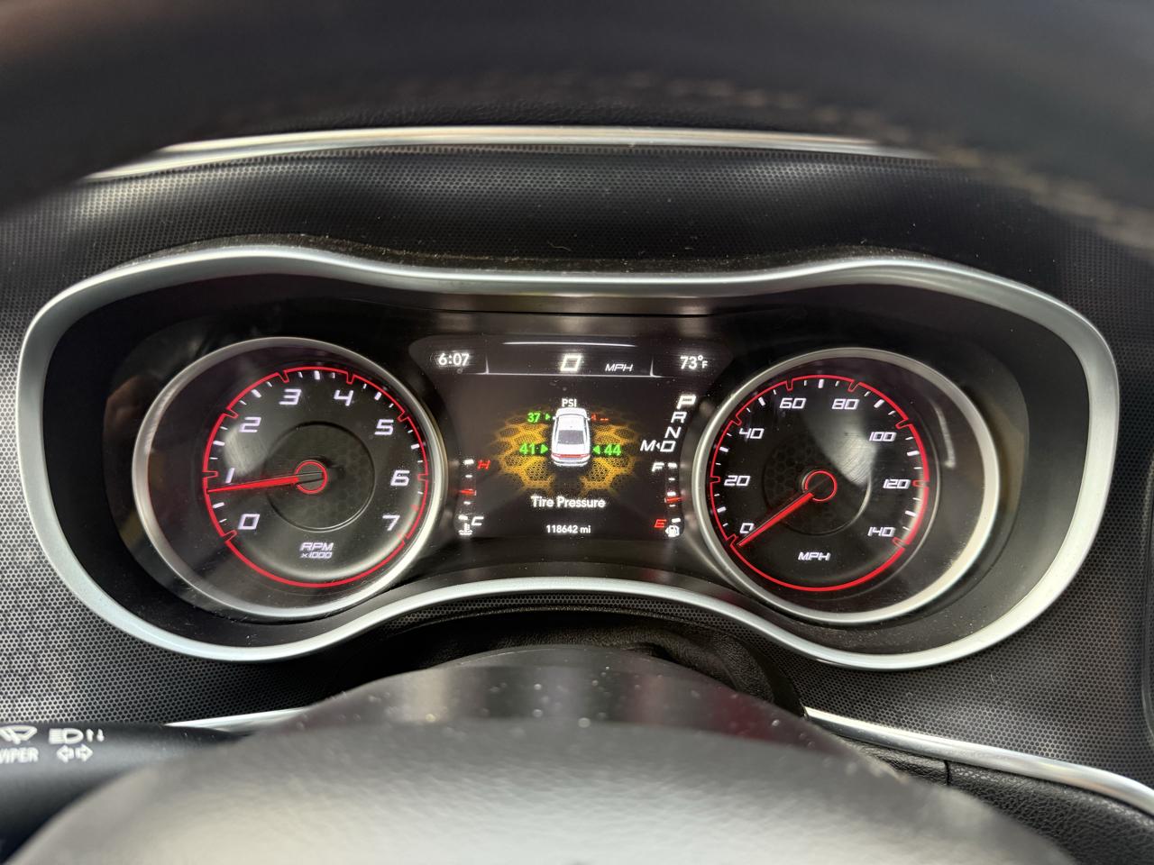 Dodge Charger 4dr Sdn SXT AWD 2016