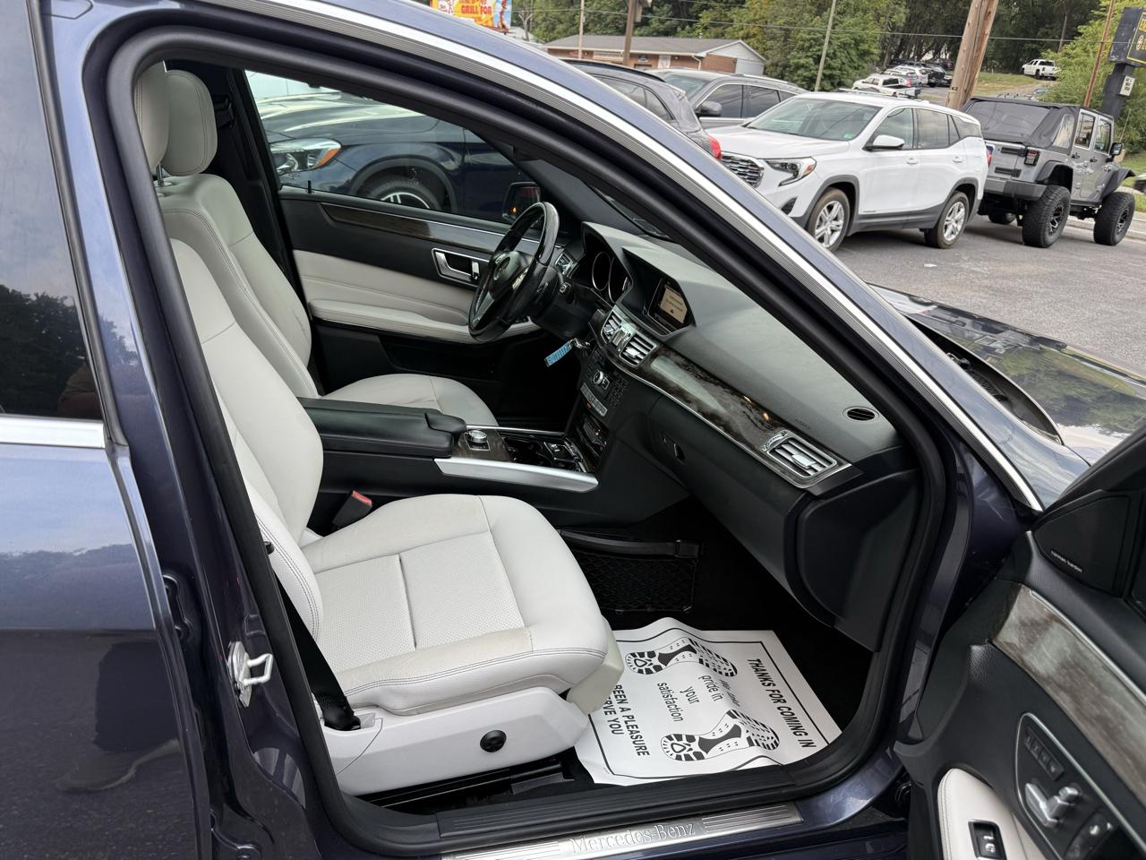 Mercedes-Benz E-Class 4dr Sdn E 350 Sport RWD 2014