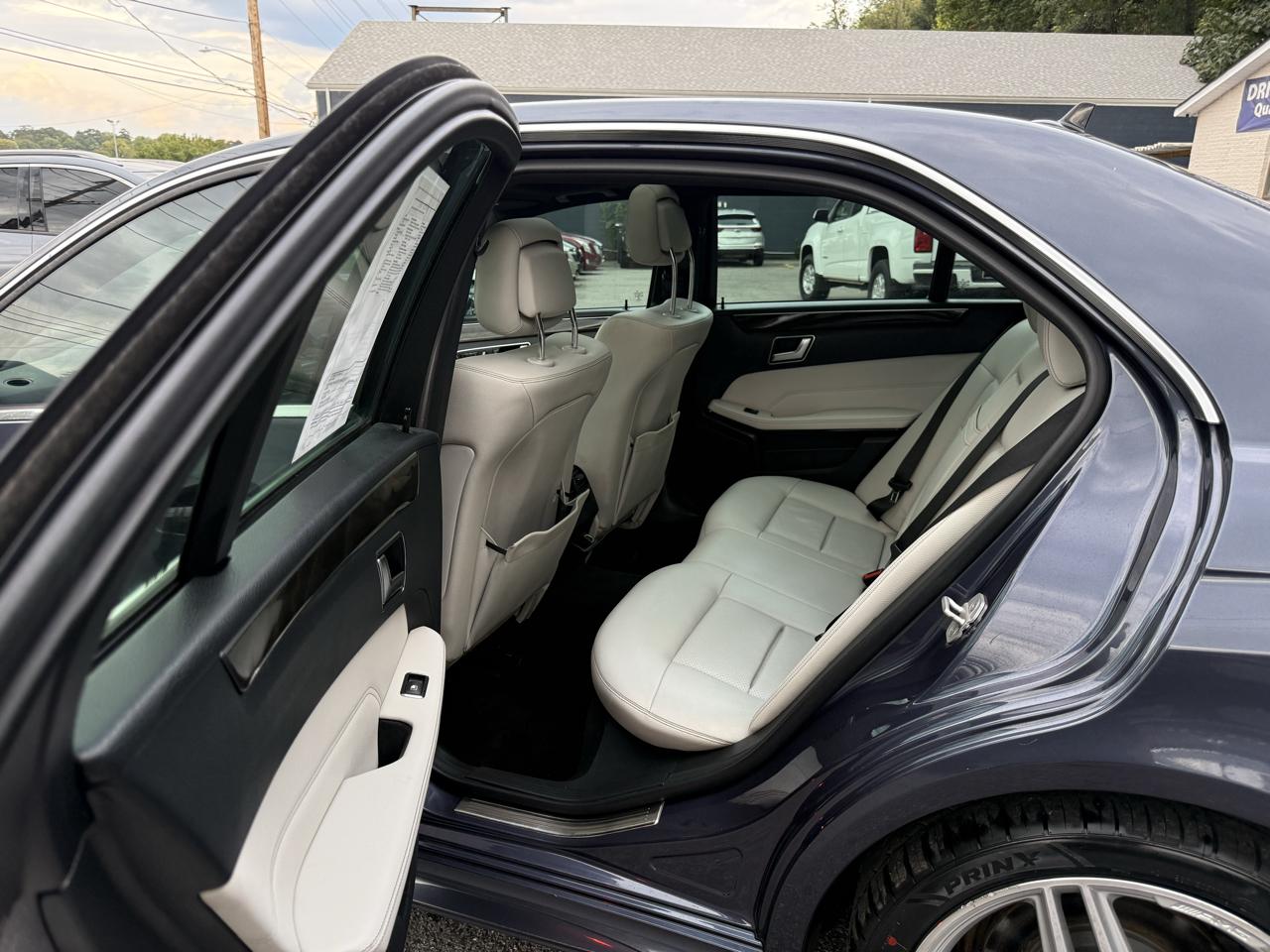 Mercedes-Benz E-Class 4dr Sdn E 350 Sport RWD 2014