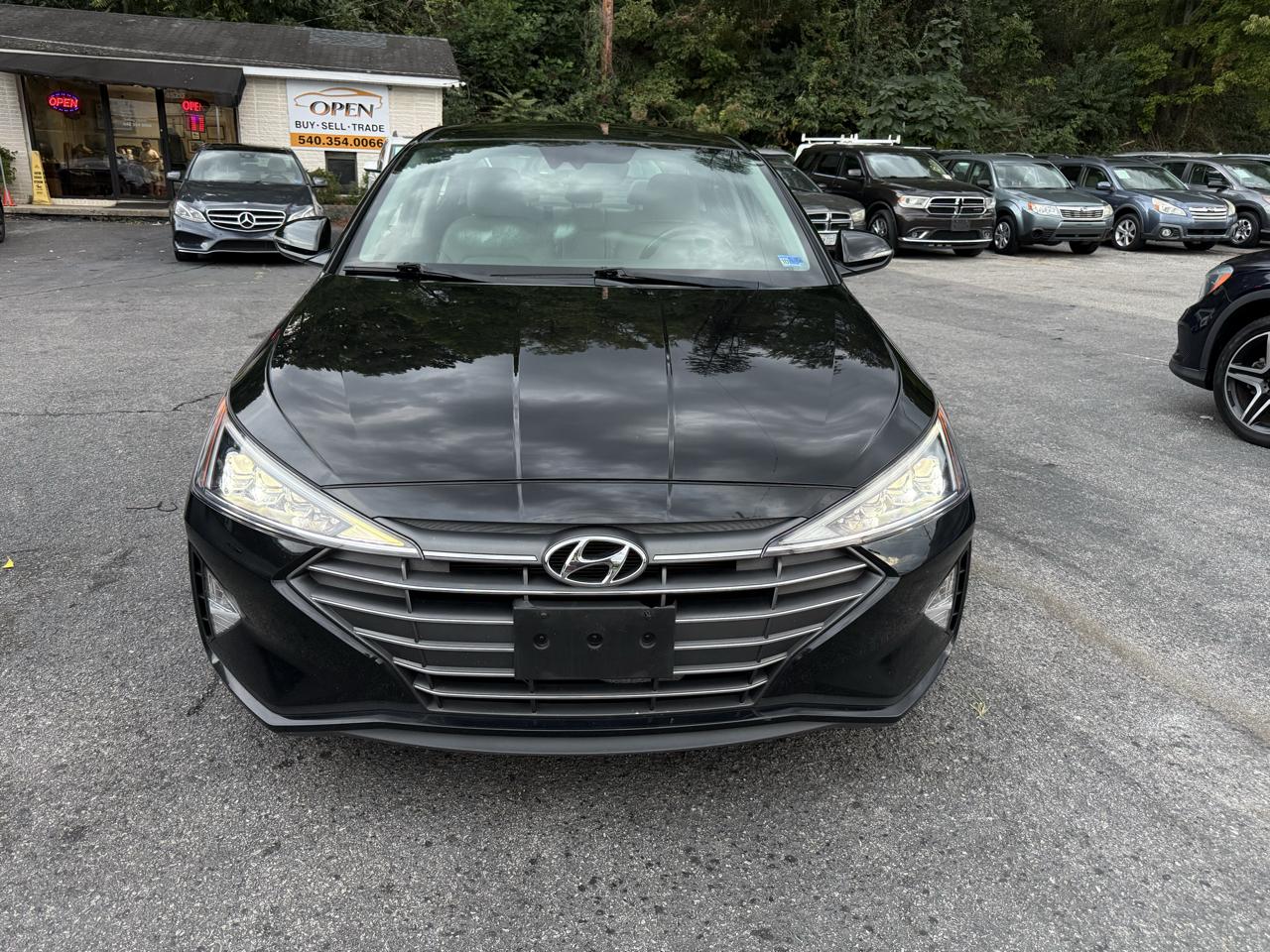 Hyundai Elantra Limited IVT SULEV 2020