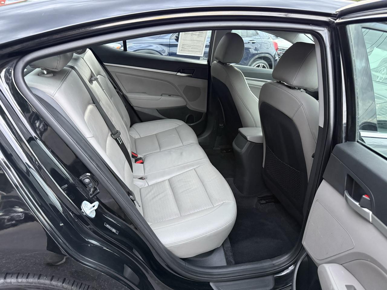 Hyundai Elantra Limited IVT SULEV 2020