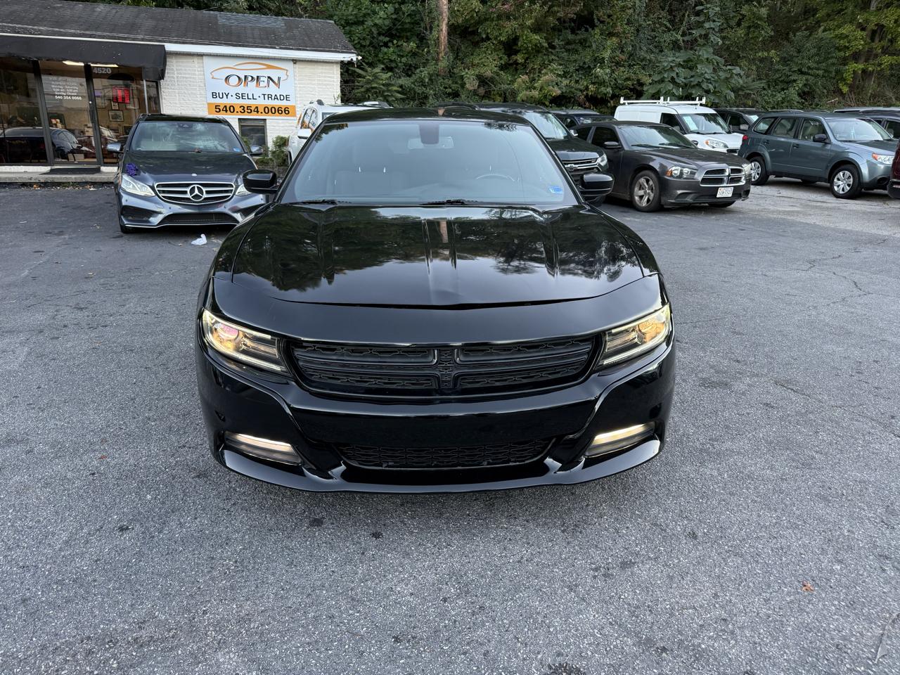 Dodge Charger SXT Plus RWD 2018
