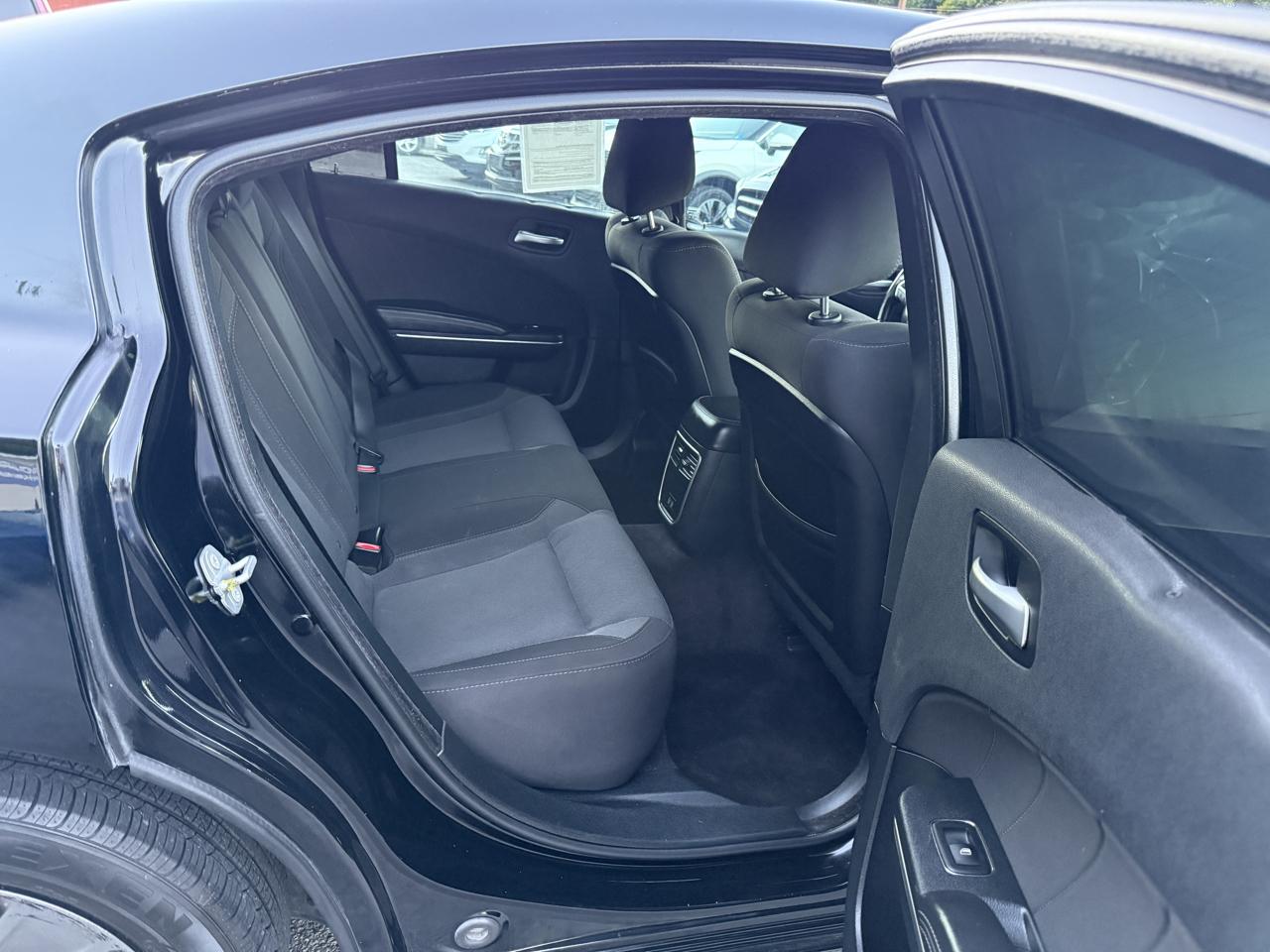 Dodge Charger SXT Plus RWD 2018